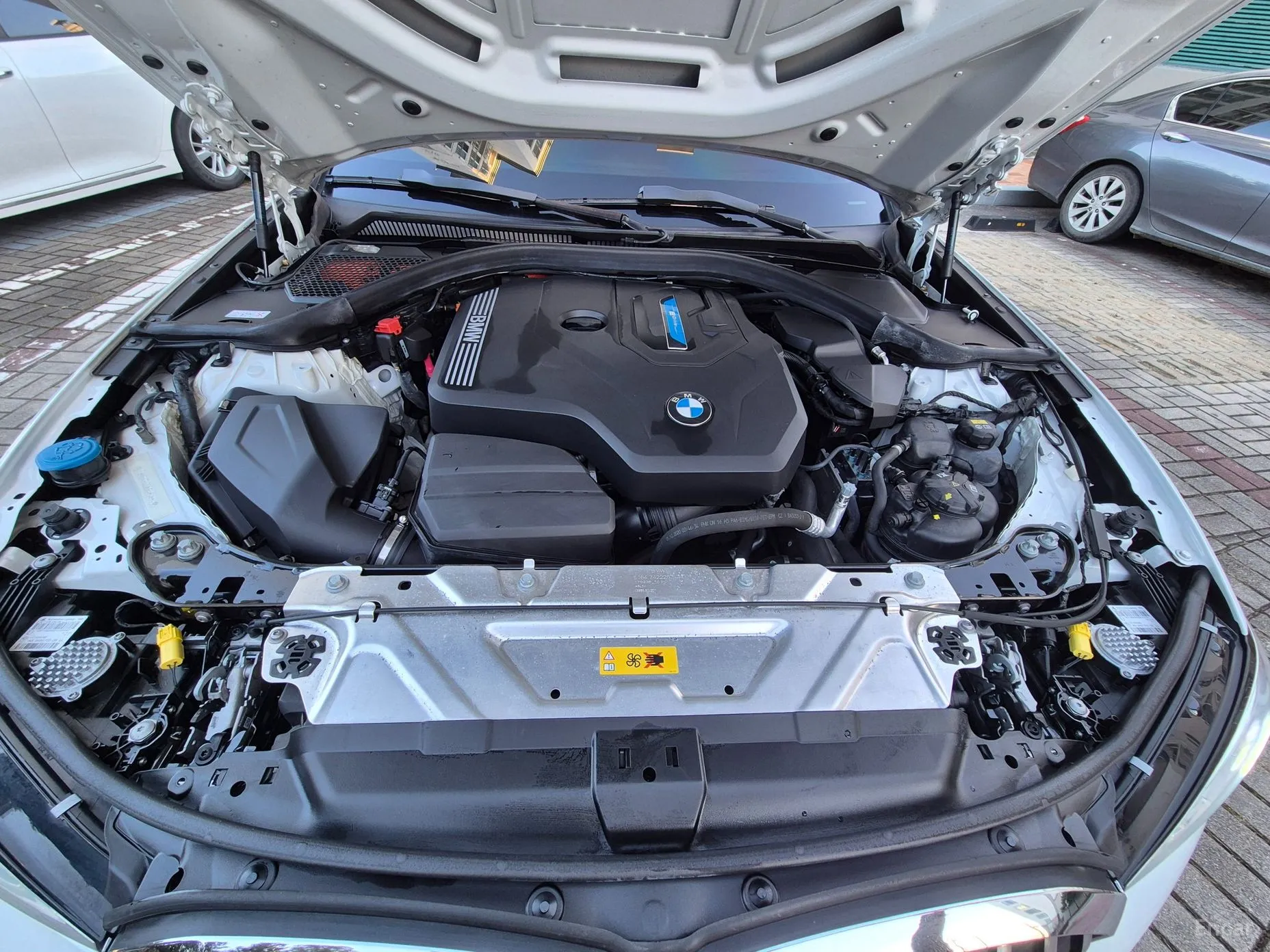 BMW 3 Series (G20) превью 17