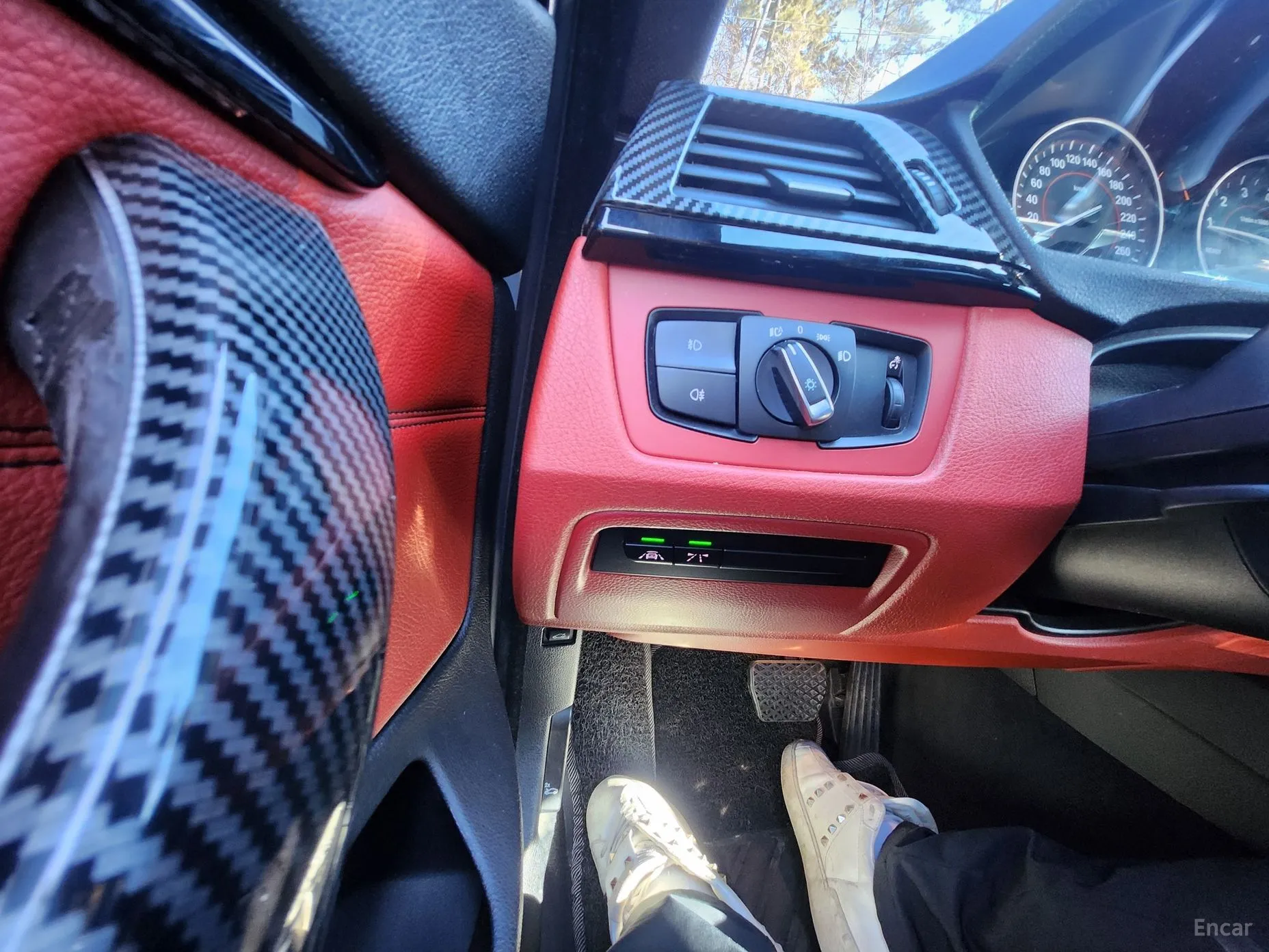 BMW Series 4 (F32) превью 14