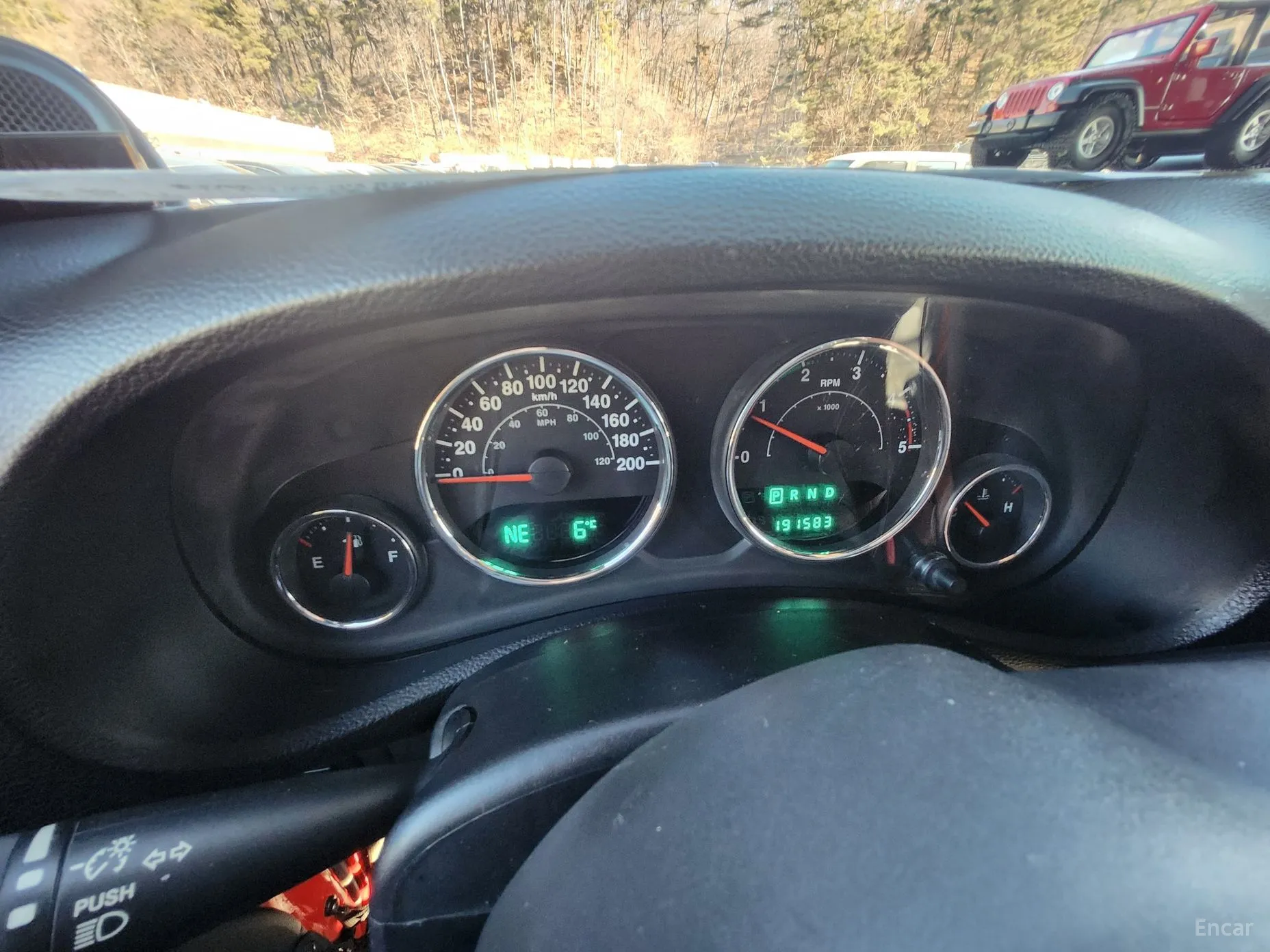 Jeep Wrangler (JK) превью 8