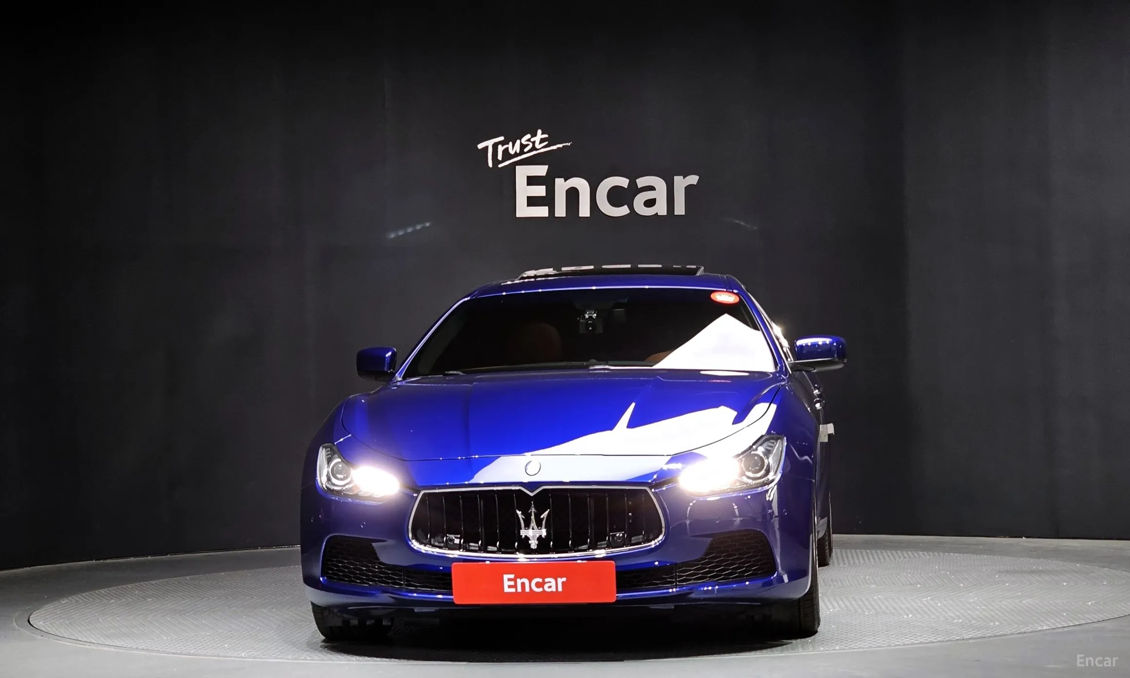 Maserati Ghibli превью 3