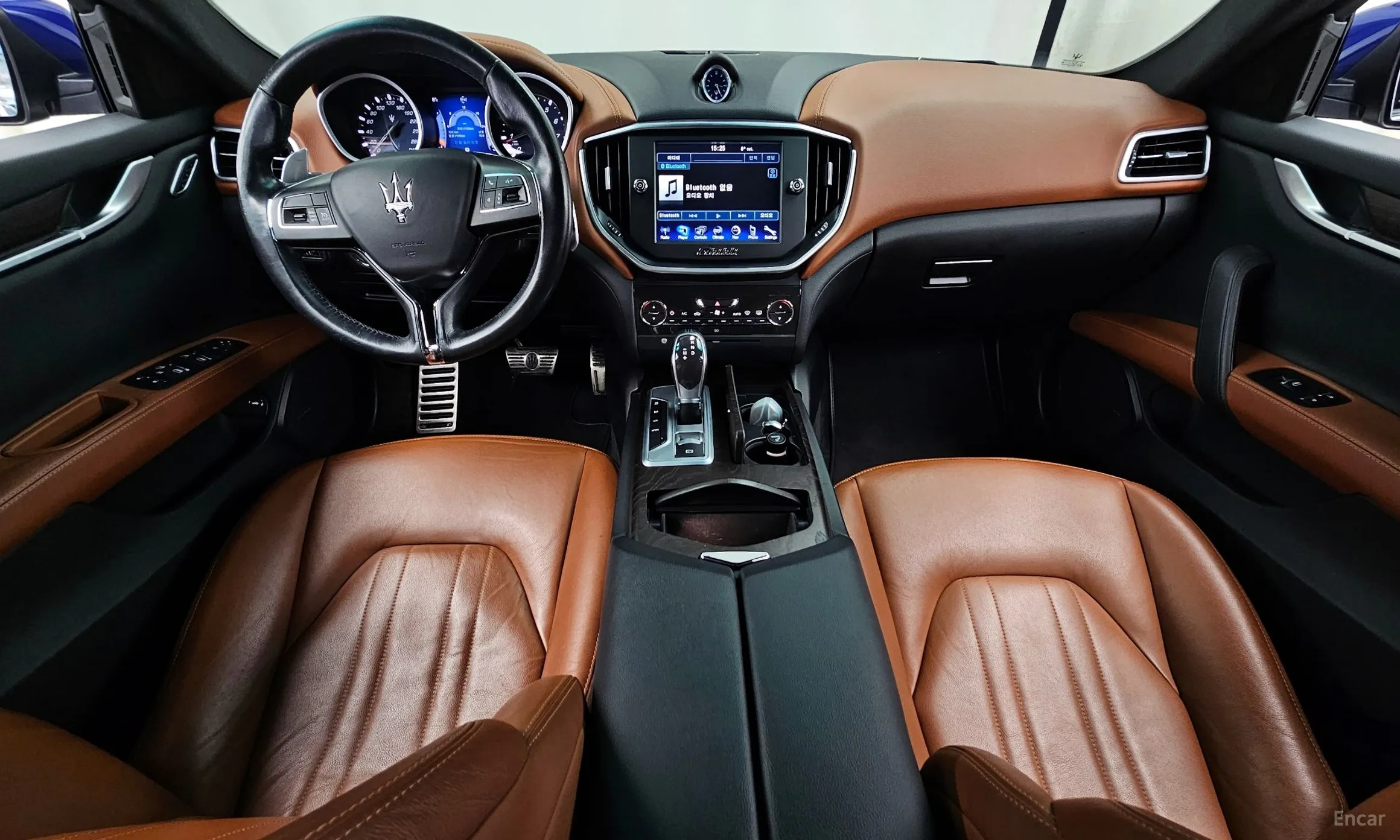 Maserati Ghibli превью 7