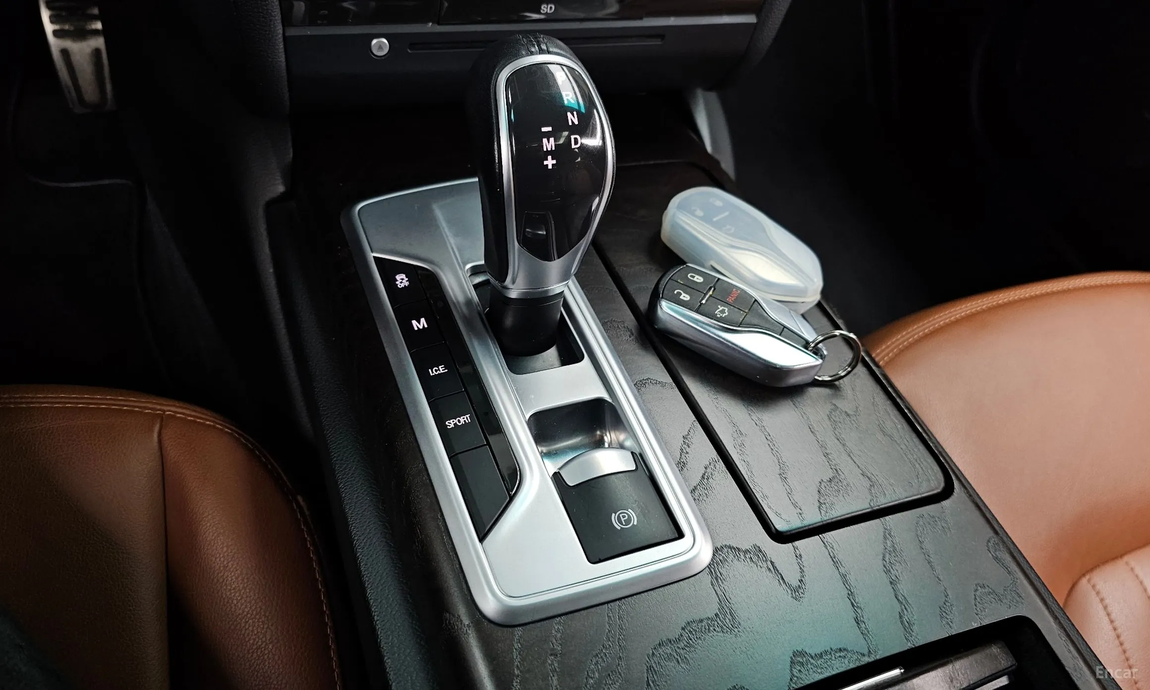 Maserati Ghibli превью 9