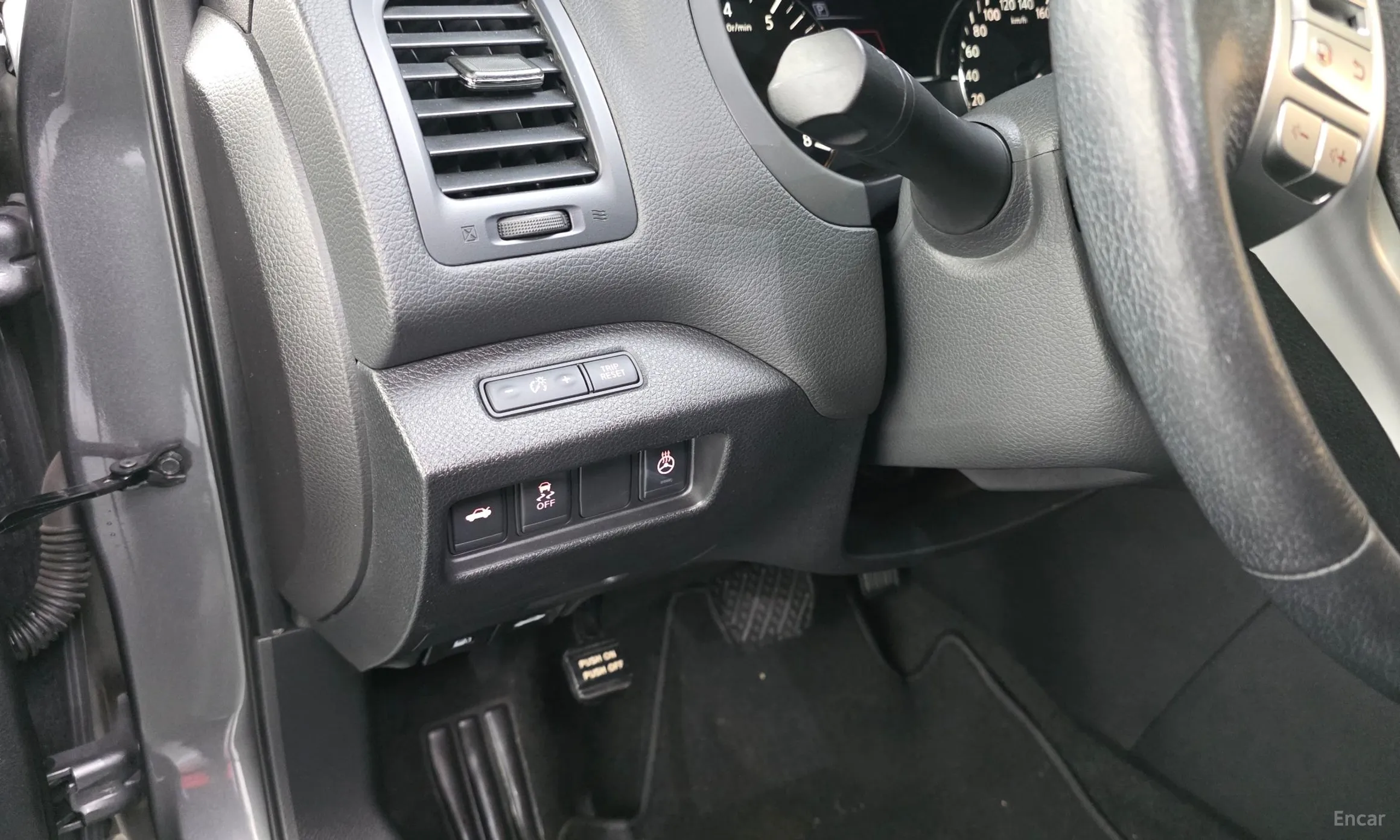 Nissan Altima превью 14