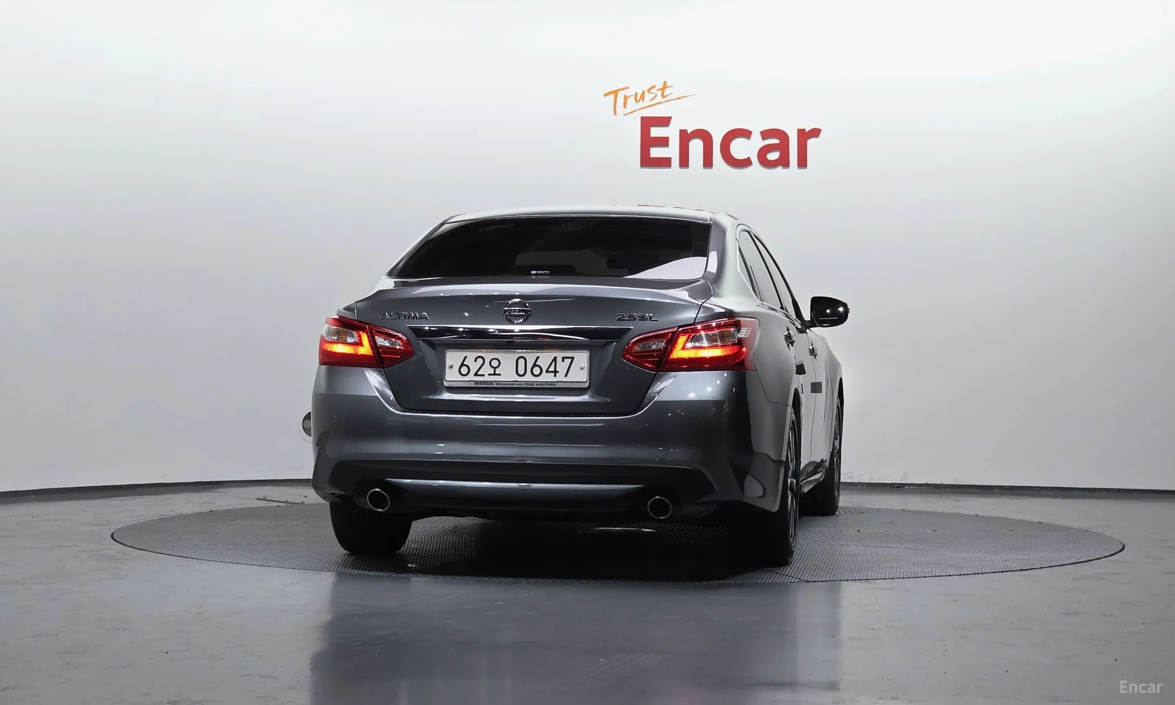 Nissan Altima превью 4