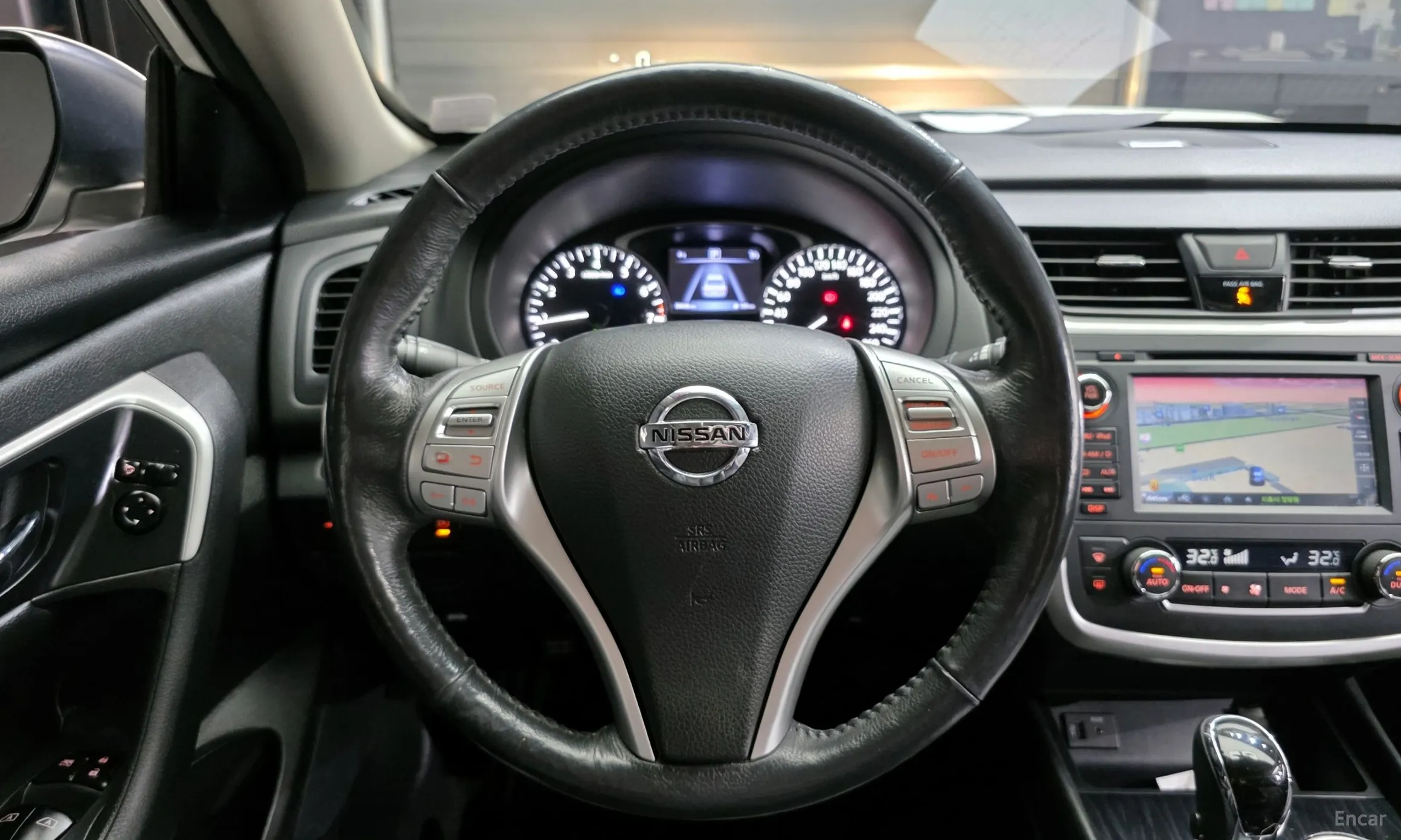 Nissan Altima превью 13