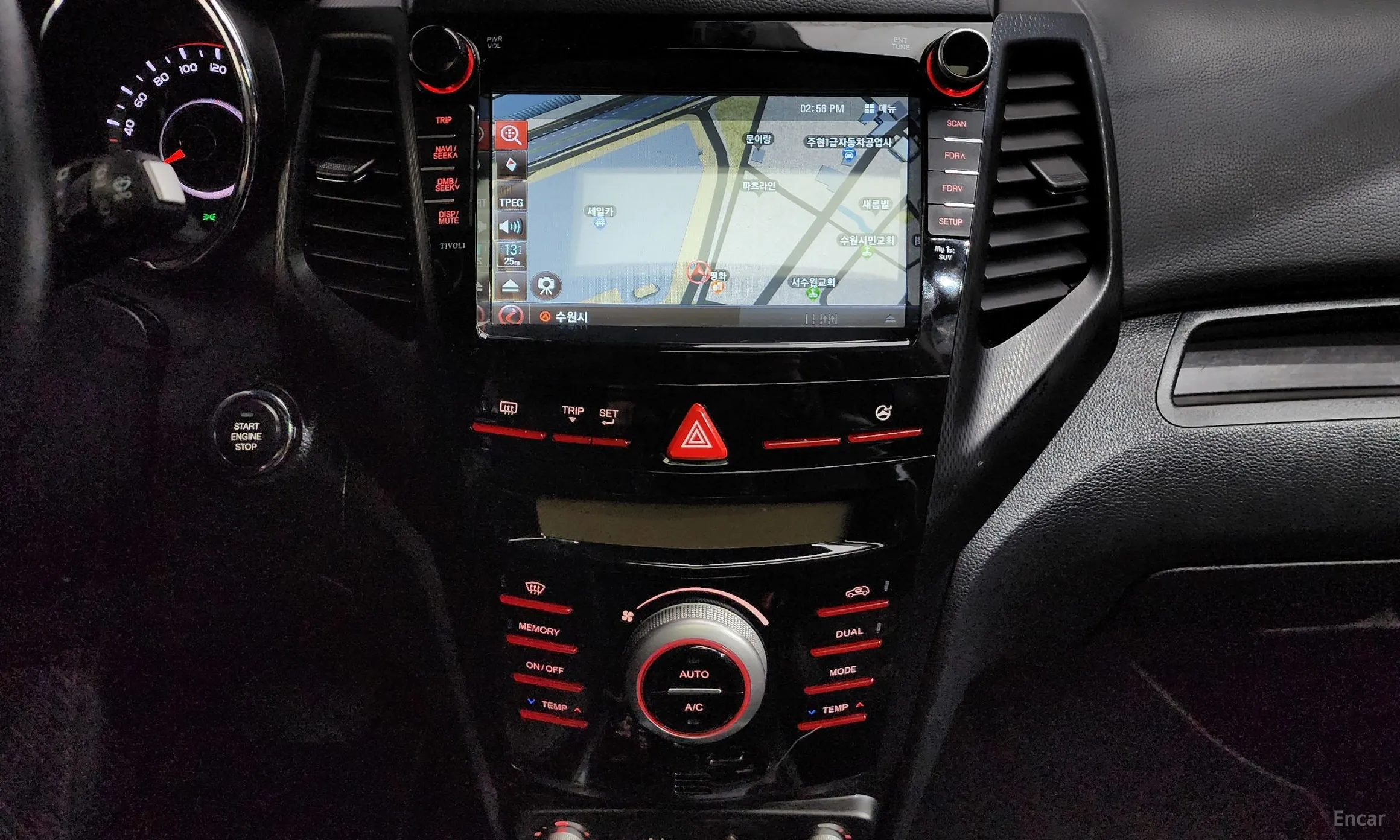 KG Mobility (SsangYong) Tivoli Air превью 15