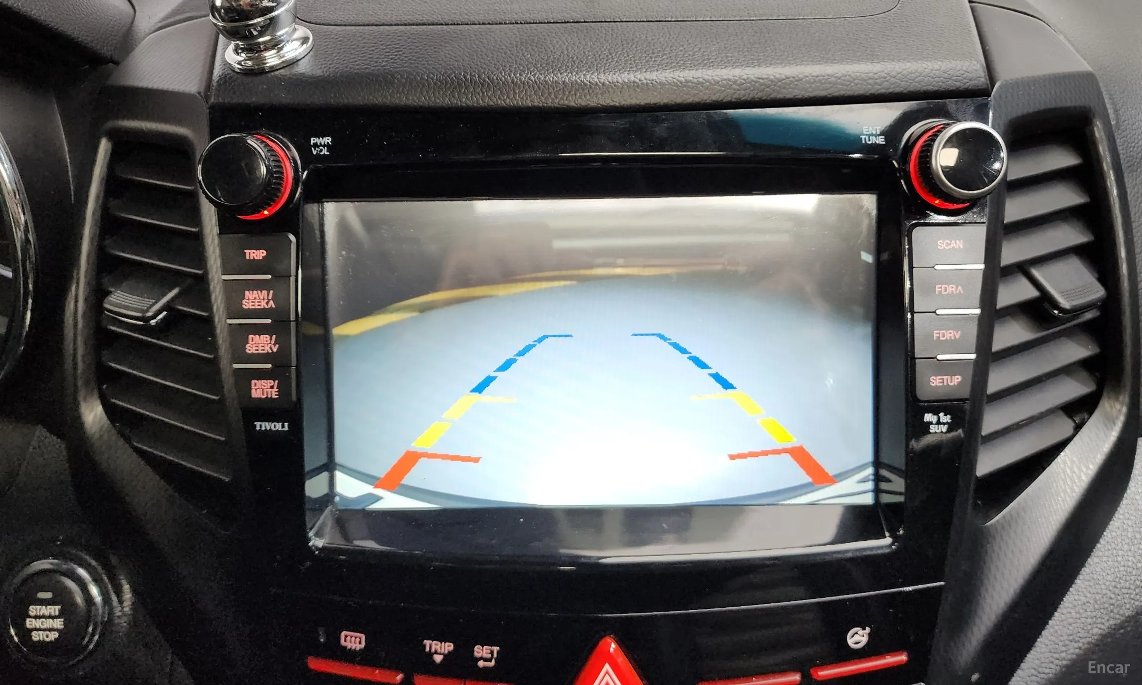 KG Mobility (SsangYong) Tivoli Air превью 16