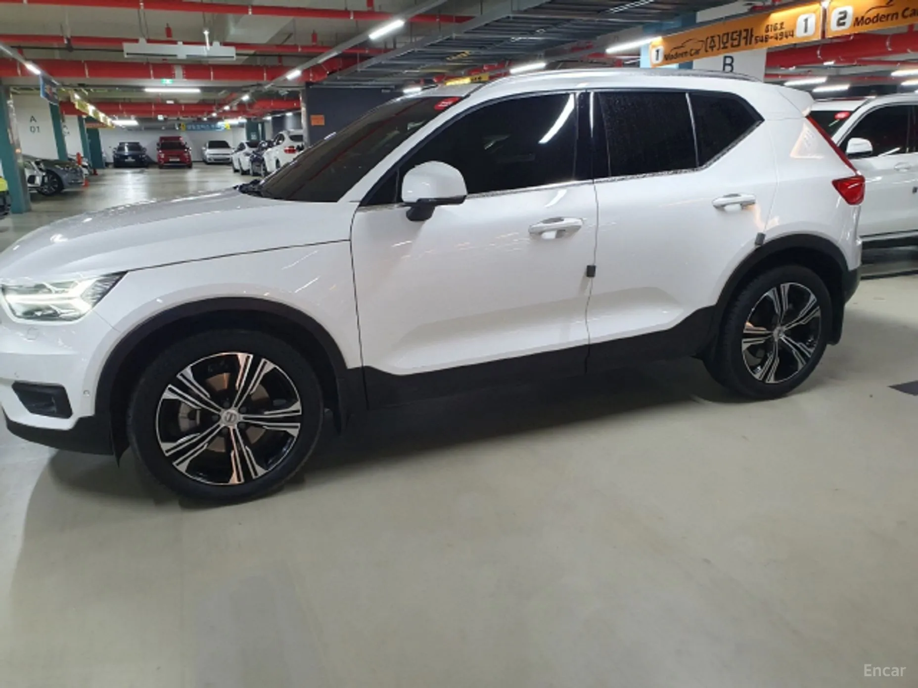 Volvo XC40 превью 2