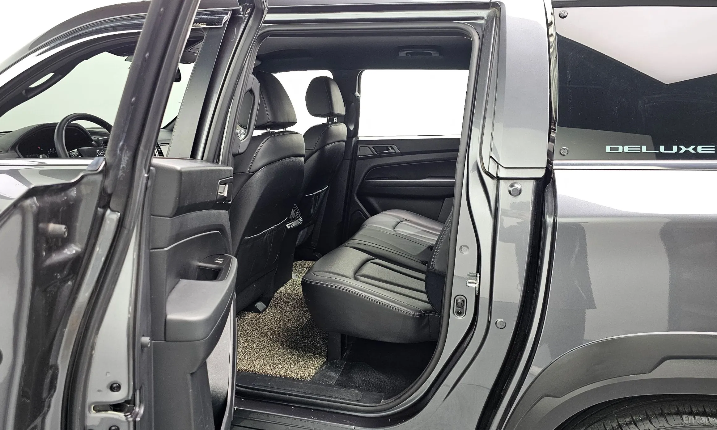 KG Mobility (SsangYong) Rexton Sports превью 12
