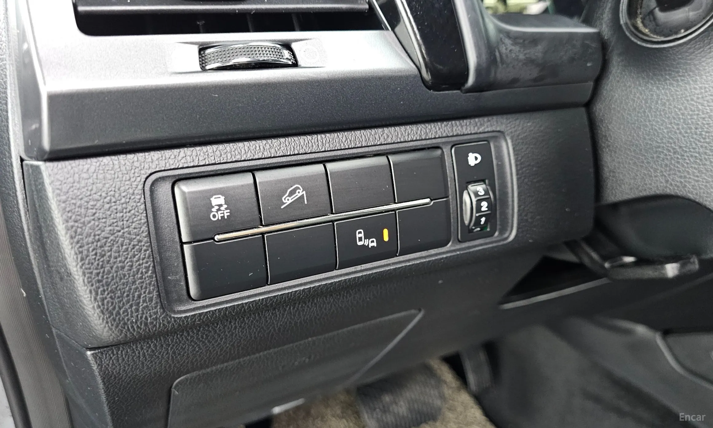 KG Mobility (SsangYong) Rexton Sports превью 13