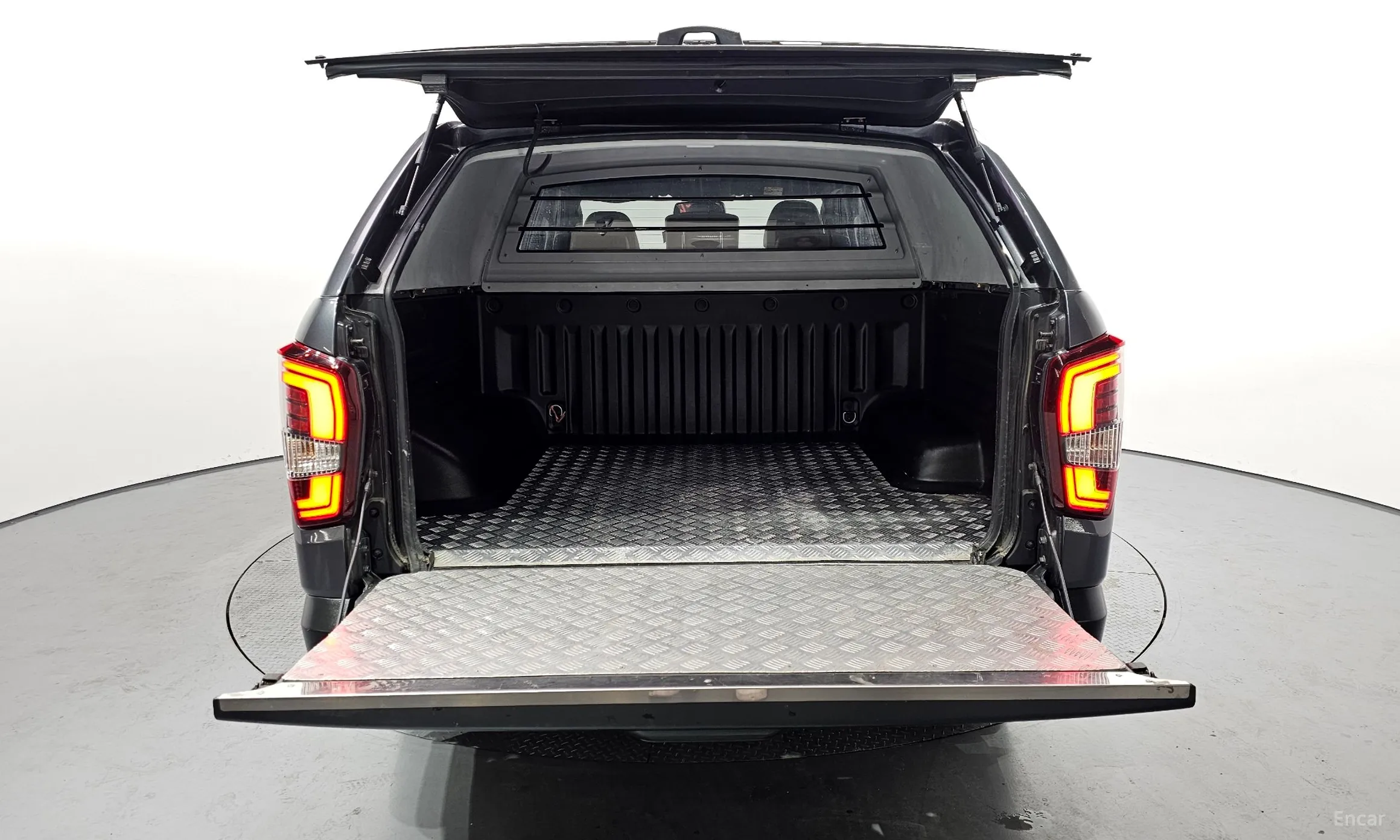 KG Mobility (SsangYong) Rexton Sports превью 20
