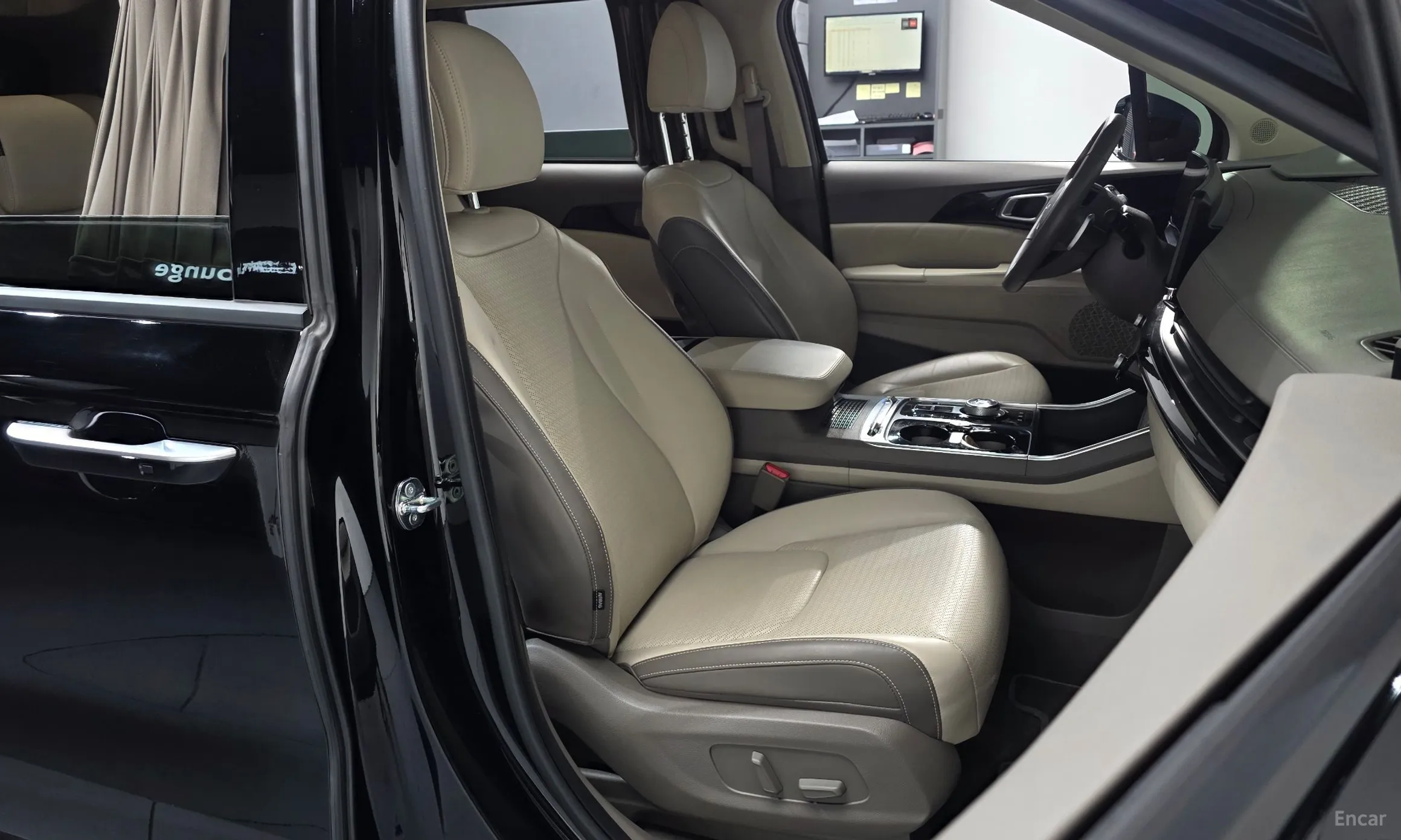 Kia Carnival 4th Generation превью 10
