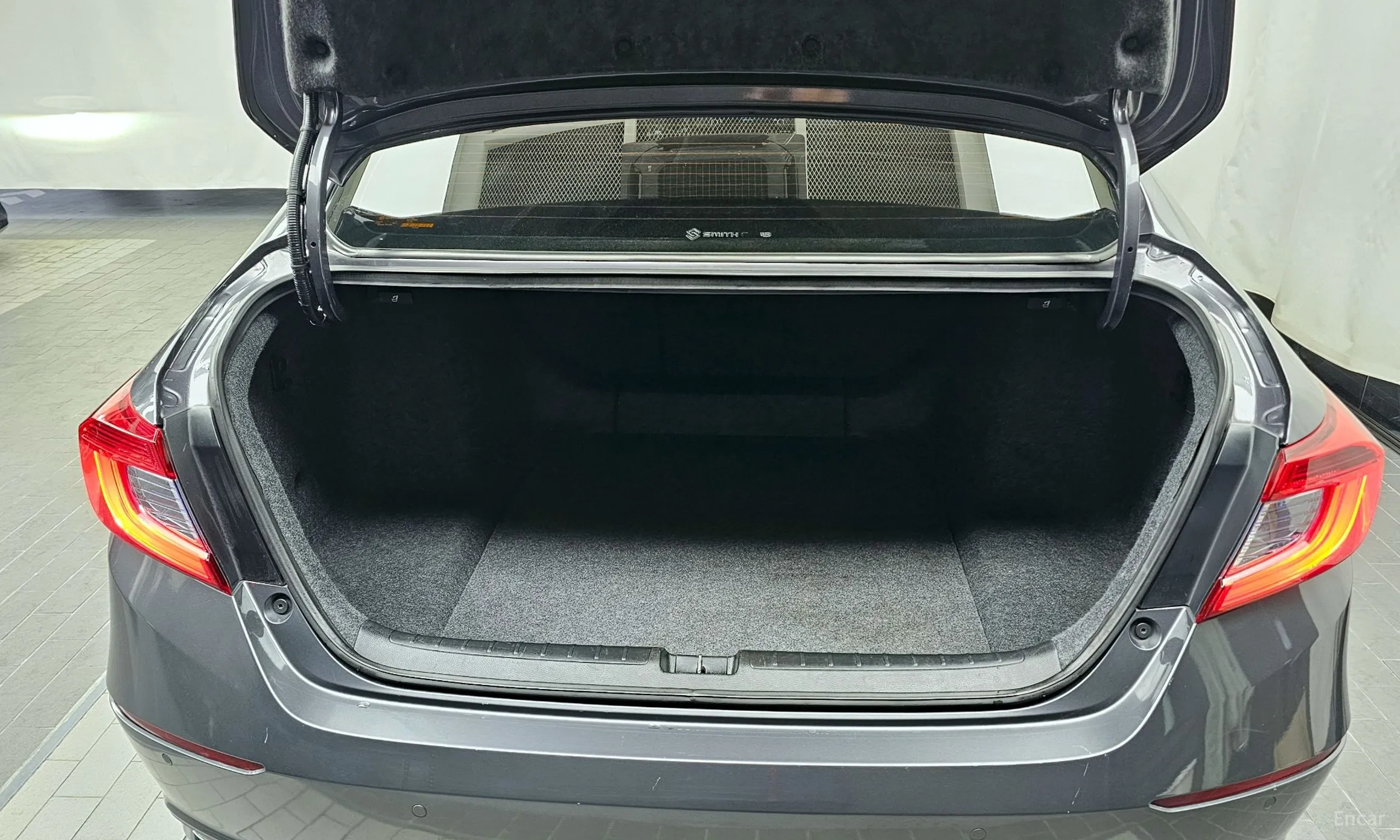 Honda Accord 10th Generation превью 20