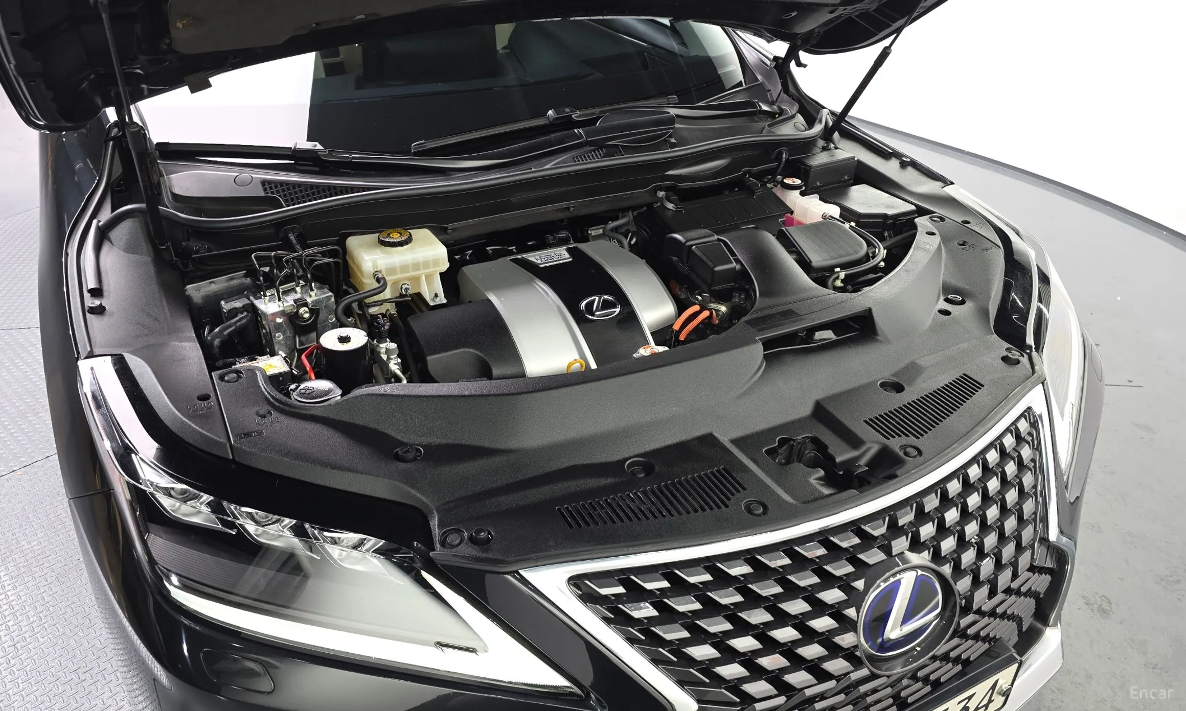 Lexus RX450h Gen 4 превью 6