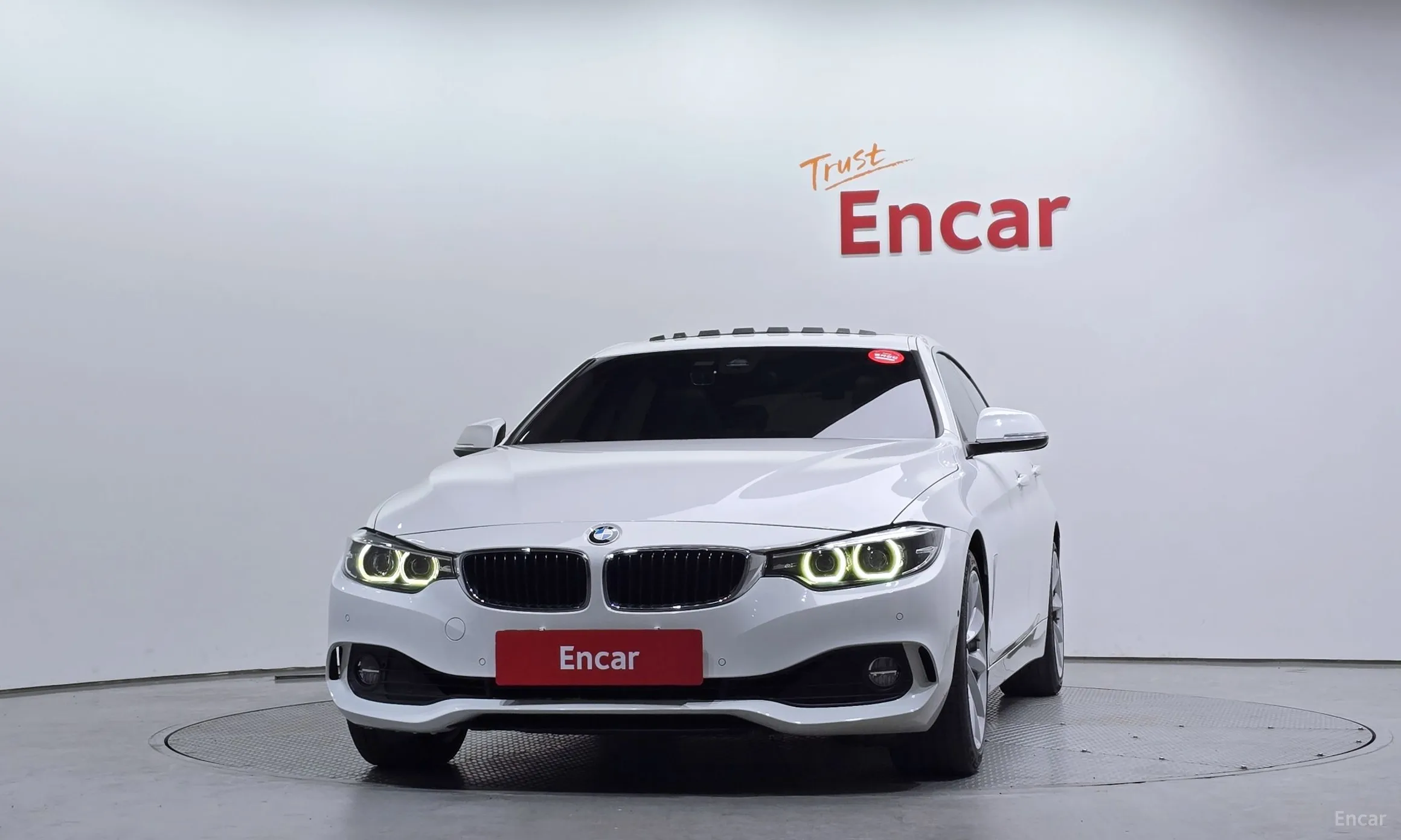 BMW Series 4 (F32) превью 3