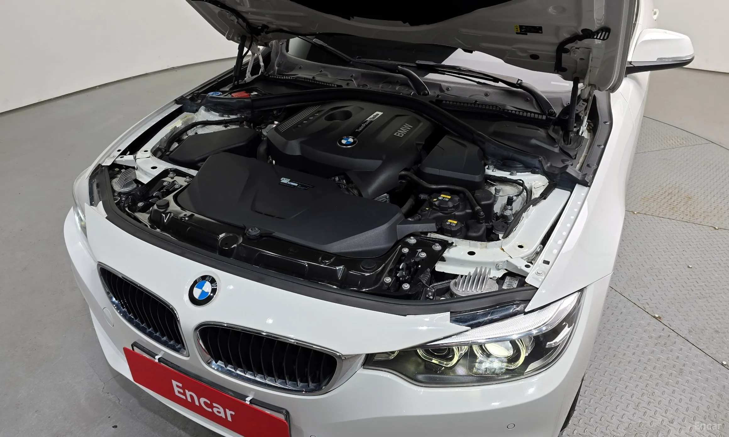 BMW Series 4 (F32) превью 6