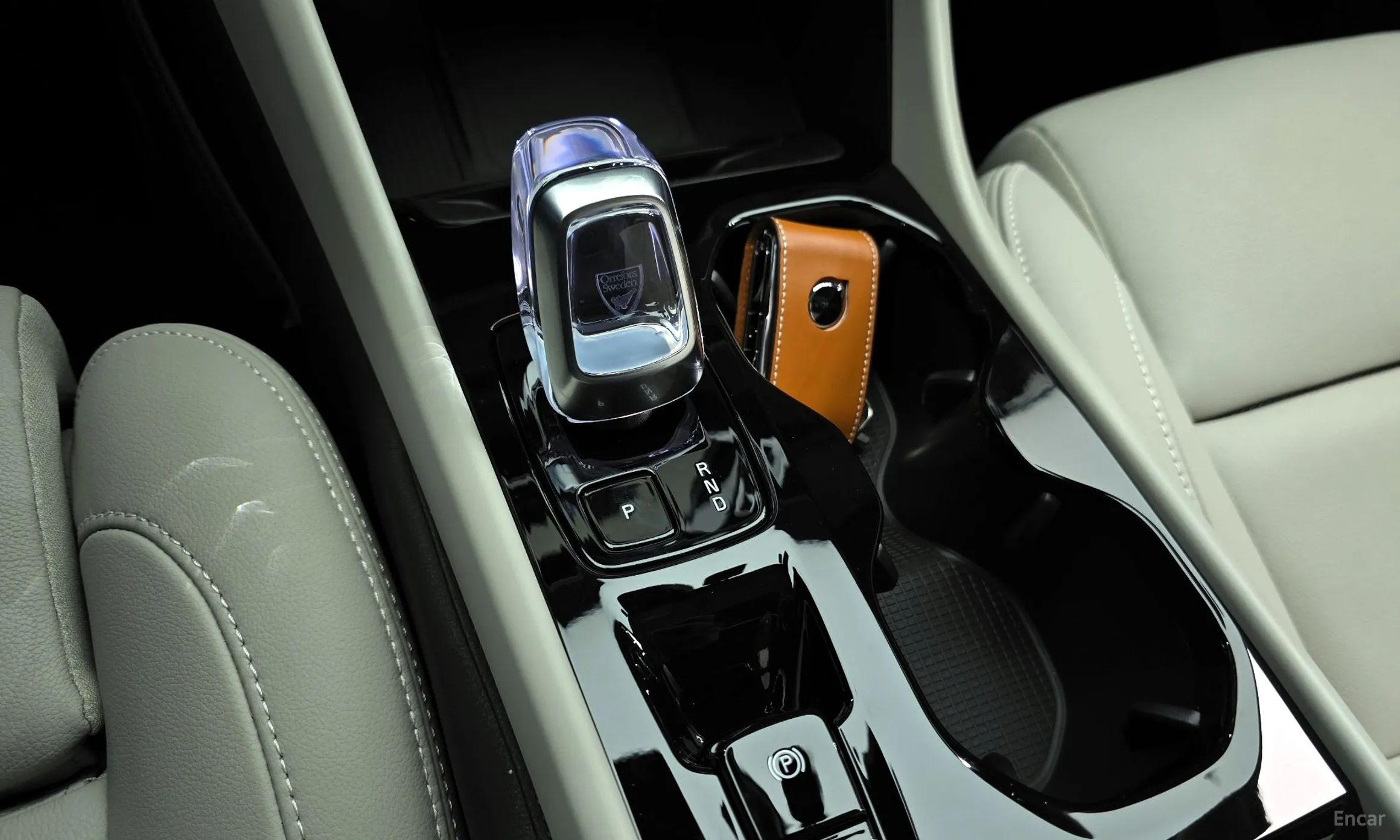 Volvo XC40 превью 9
