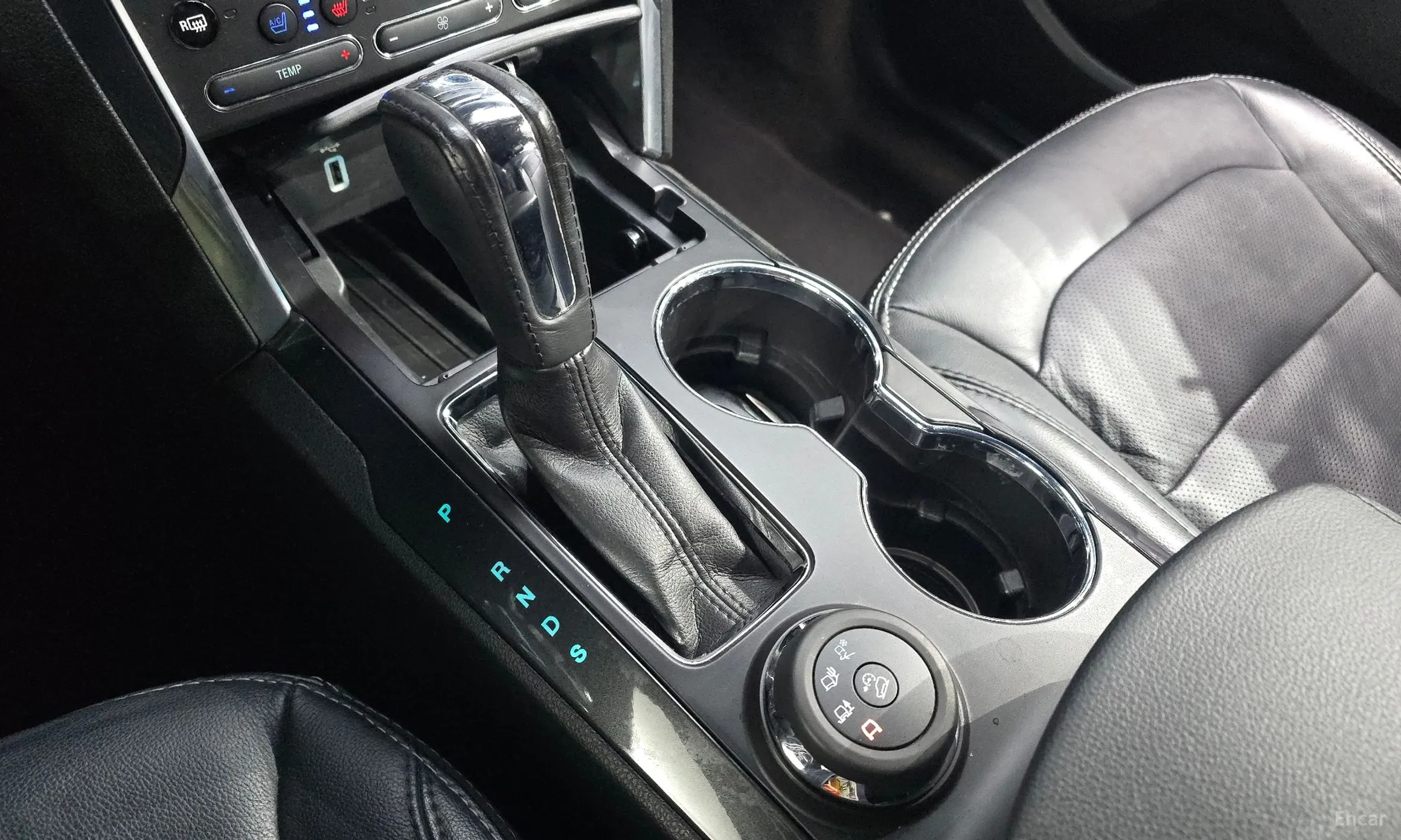 Ford Explorer превью 9