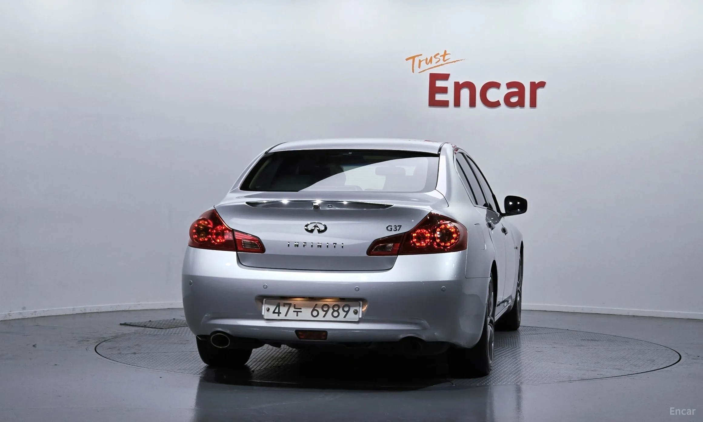 Infiniti G37 превью 4