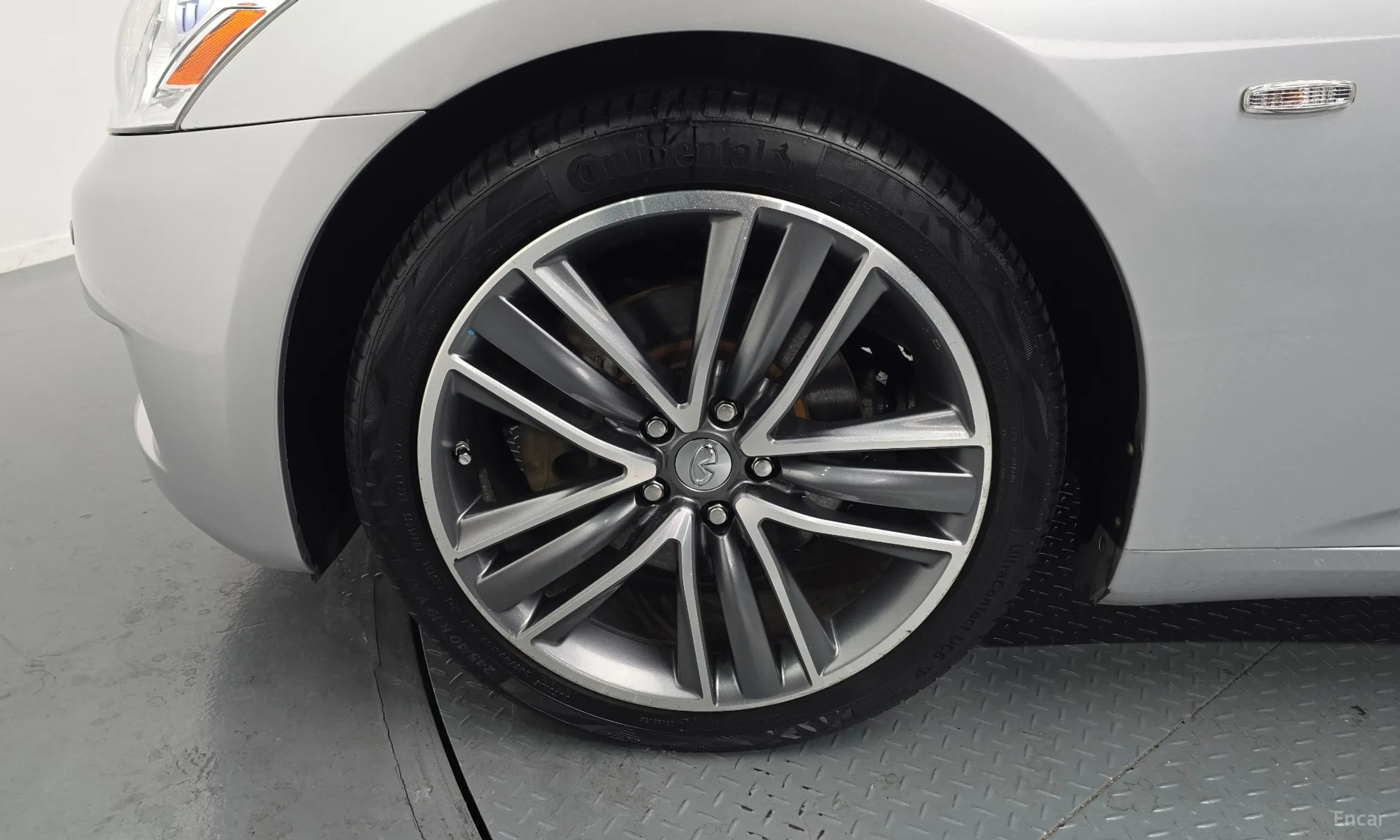 Infiniti G37 превью 5