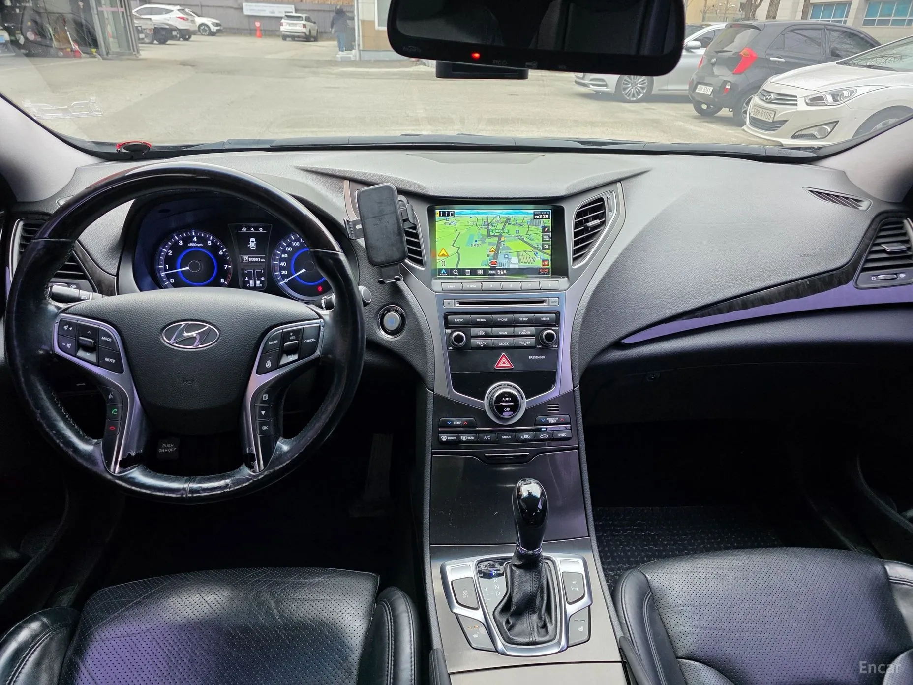Hyundai Grandeur HG превью 10