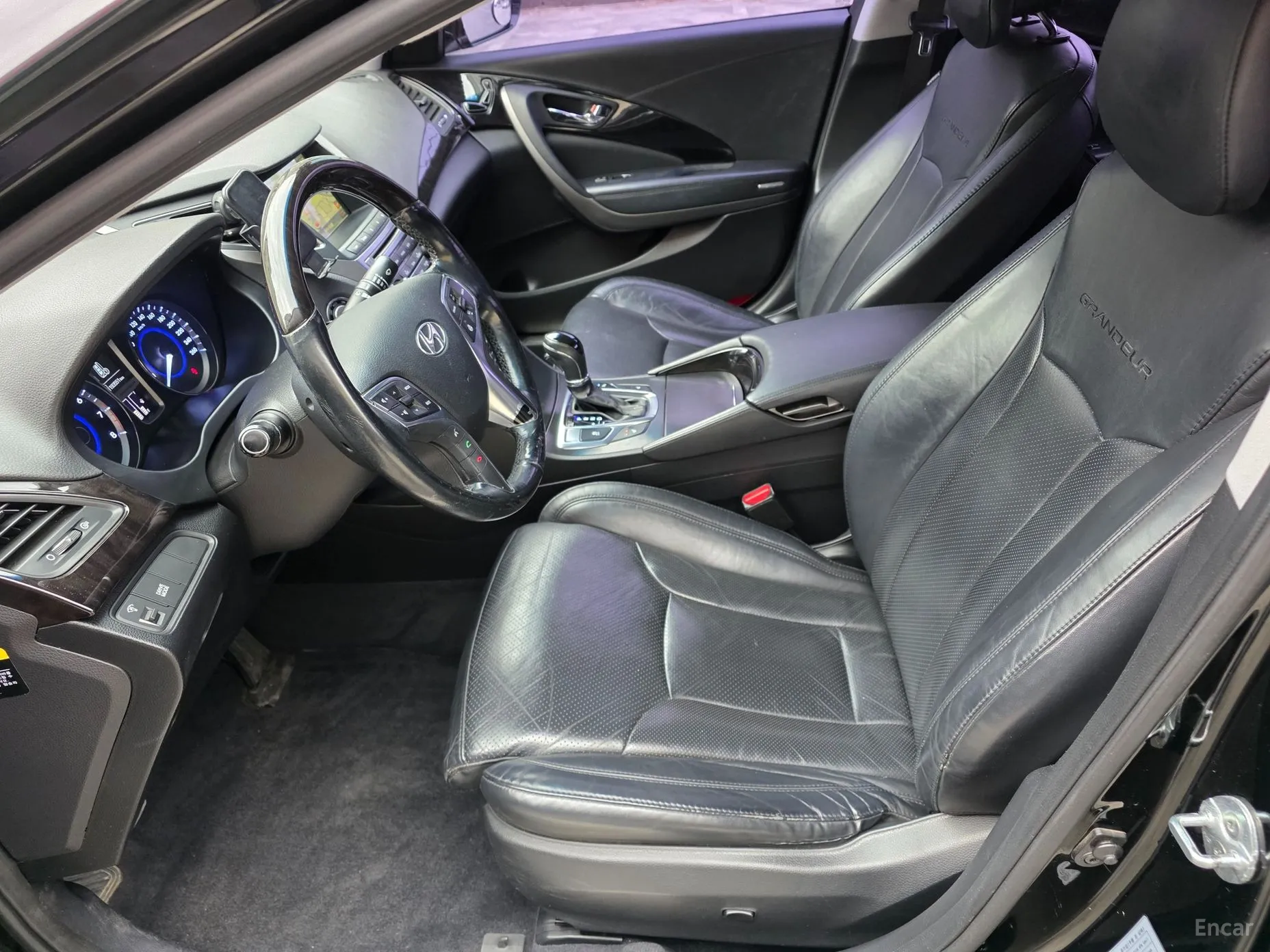 Hyundai Grandeur HG превью 12