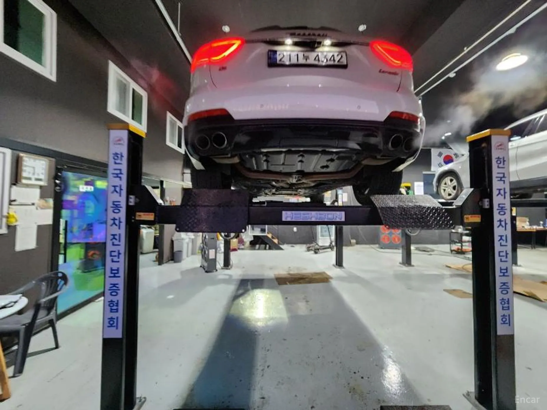 Maserati Levante 2