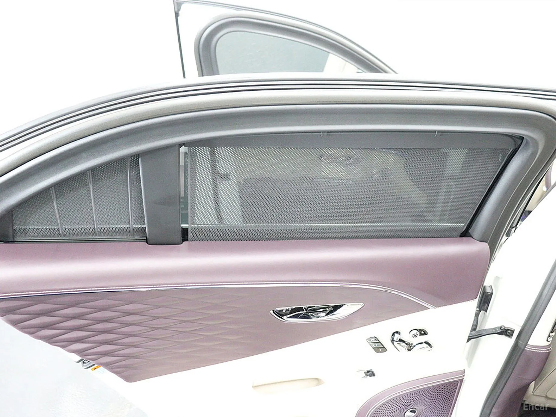 Bentley Flying Spur 3rd Generation превью 11