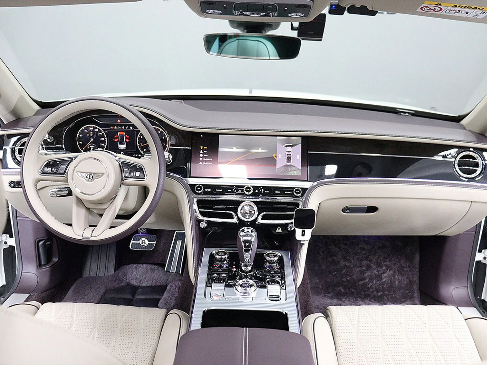 Bentley Flying Spur 3rd Generation превью 12