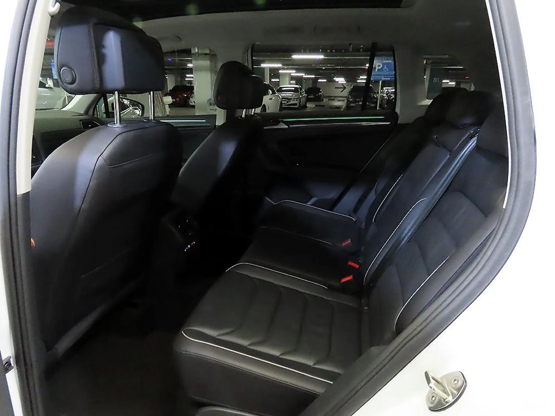 Volkswagen Tiguan 2nd Generation превью 12