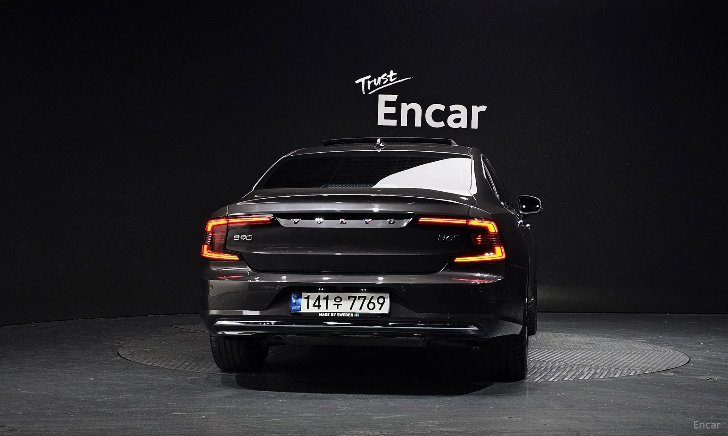 Volvo S90 превью 4