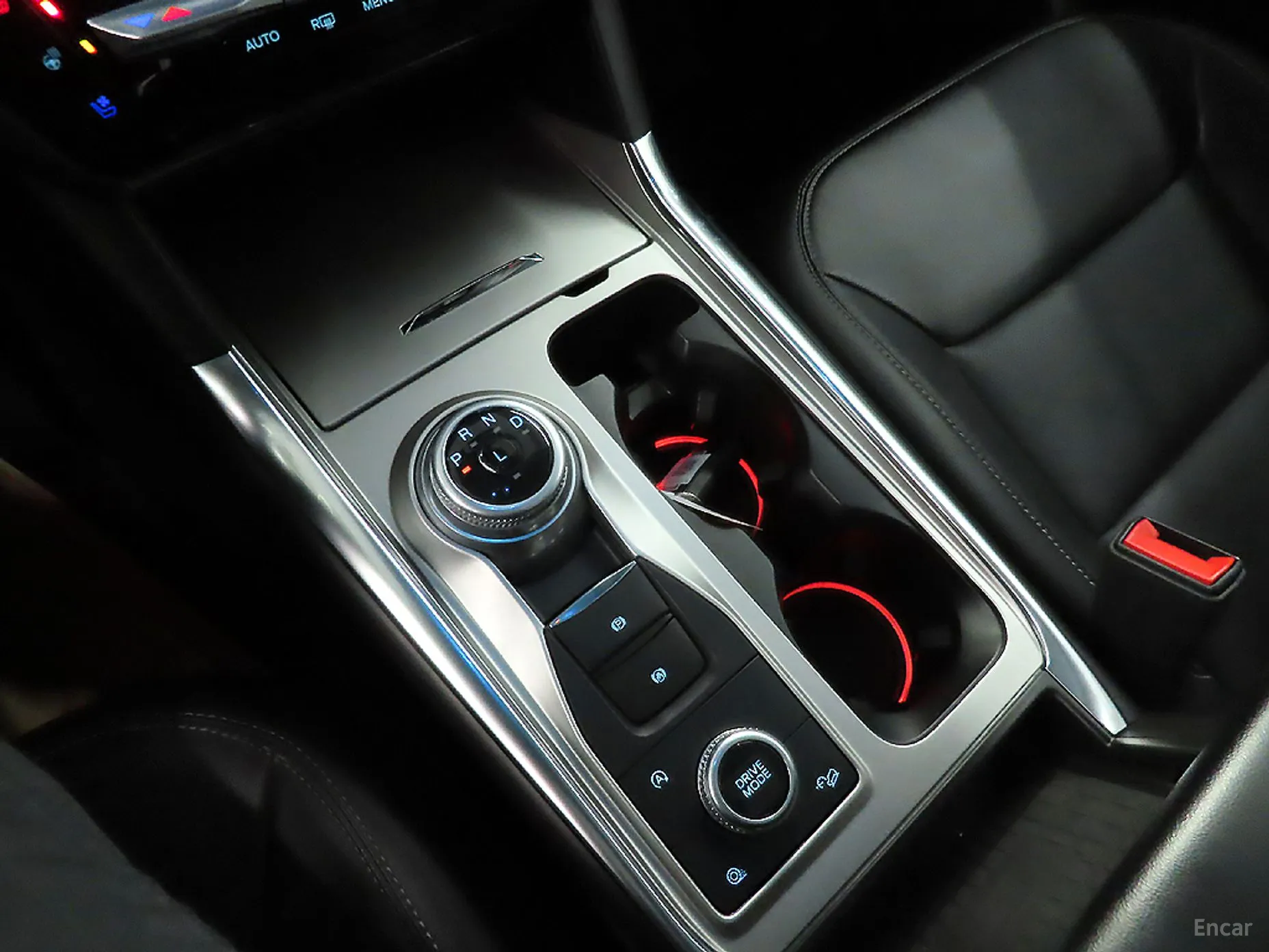 Ford Explorer 6th Generation превью 12