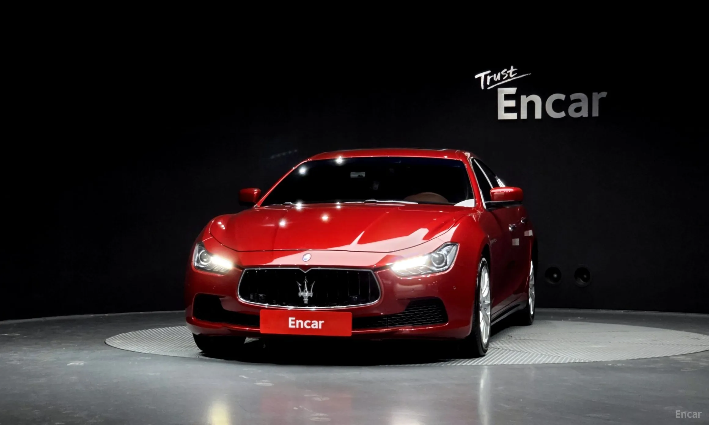 Maserati Ghibli превью 3
