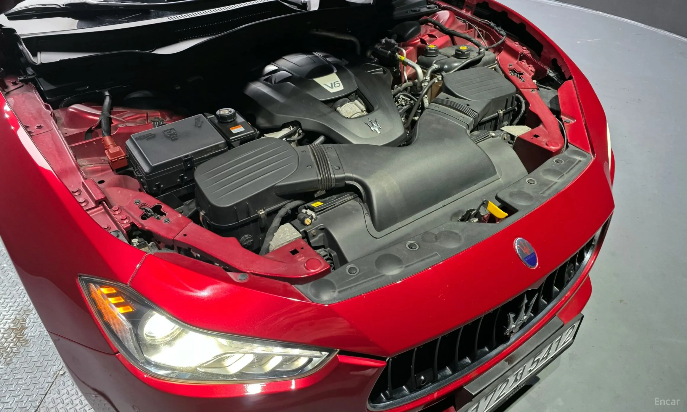 Maserati Ghibli превью 6