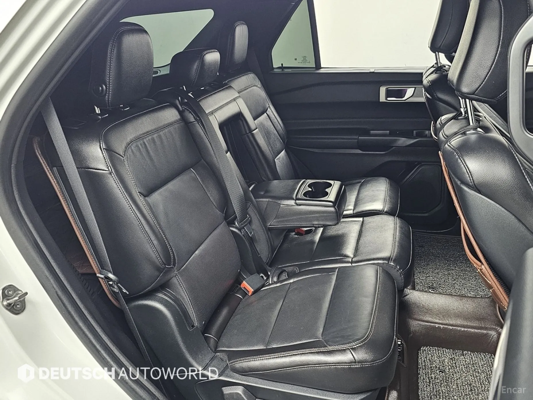 Ford Explorer 6th Generation превью 11
