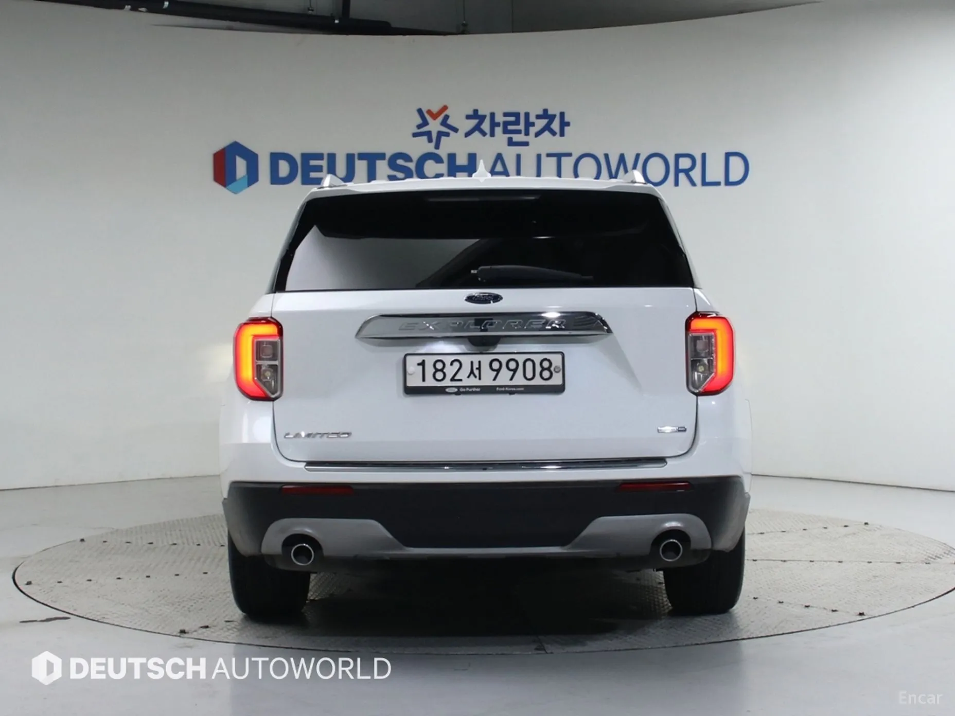 Ford Explorer 6th Generation превью 4