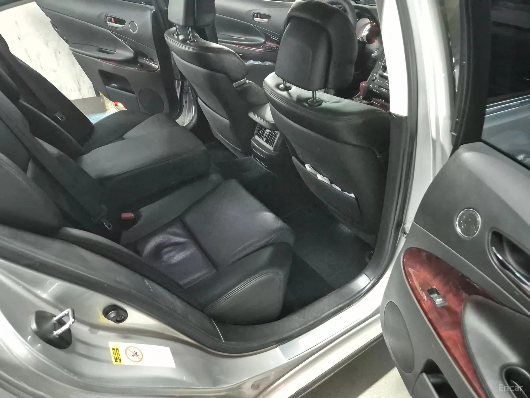 Lexus GS460 превью 12
