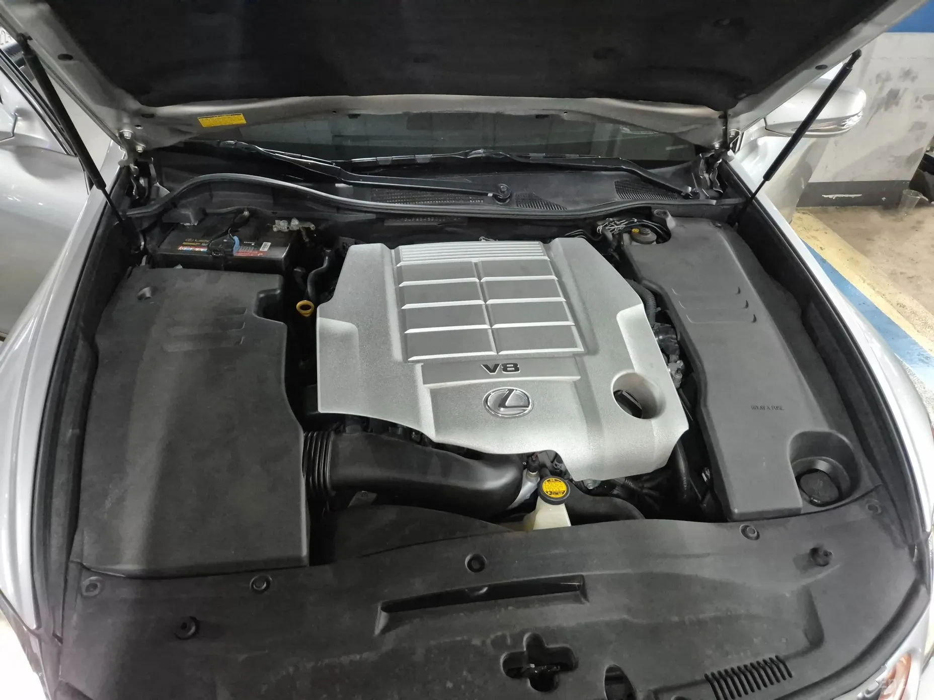 Lexus GS460 превью 6
