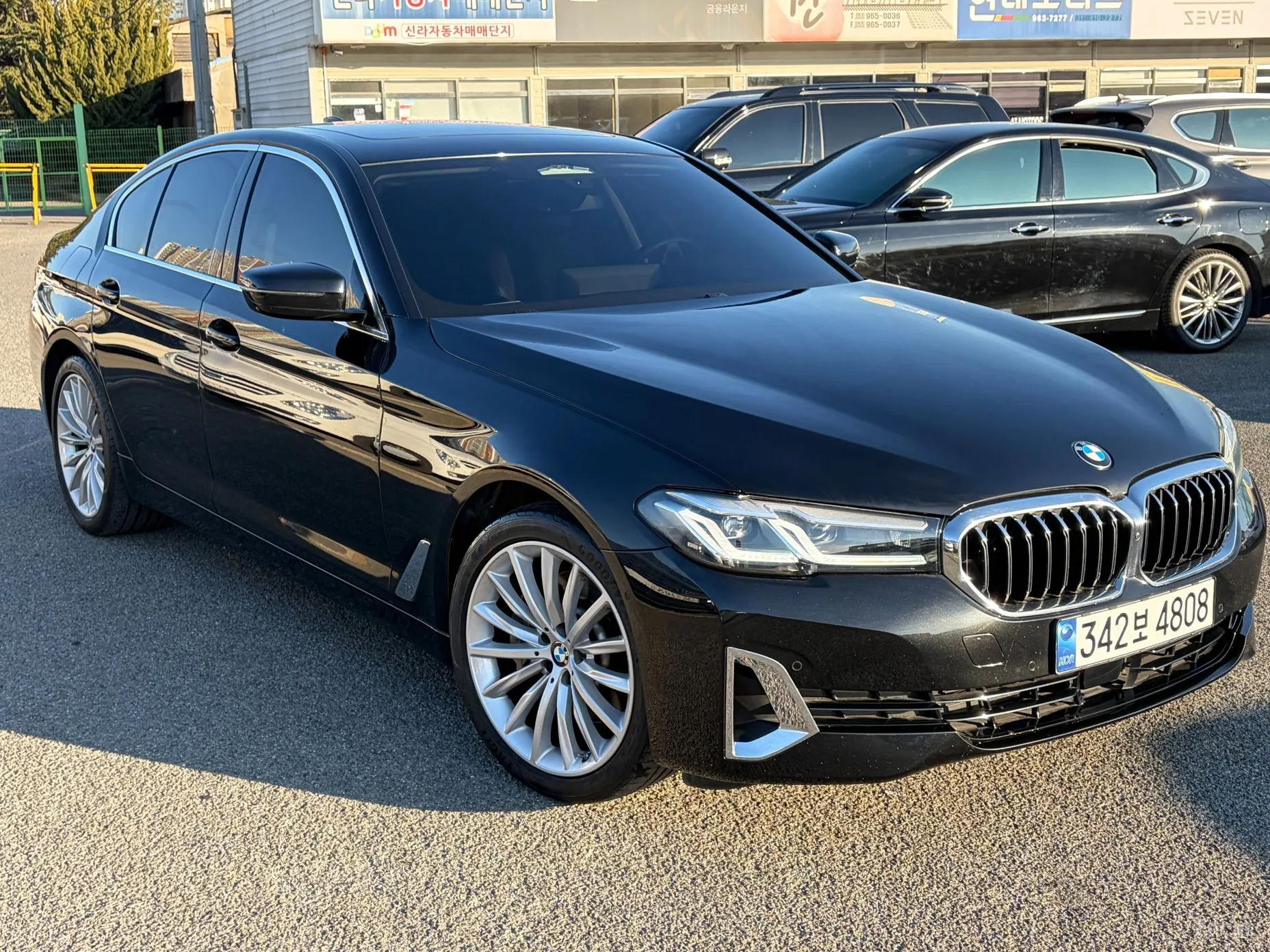BMW 5 Series (G30)