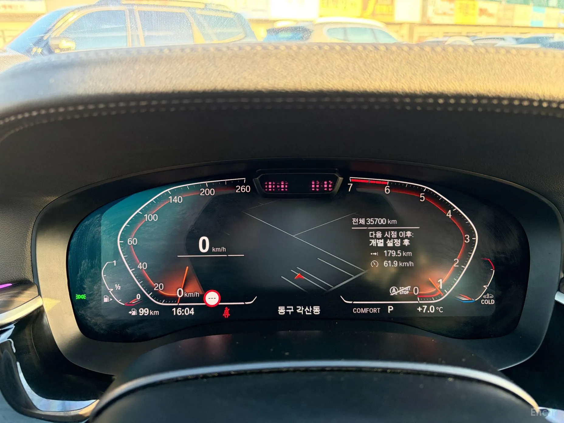 BMW 5 Series (G30) превью 8