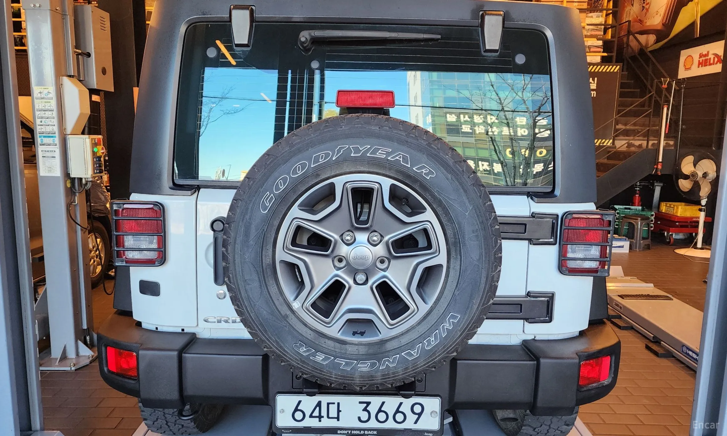 Jeep Wrangler (JK) превью 9