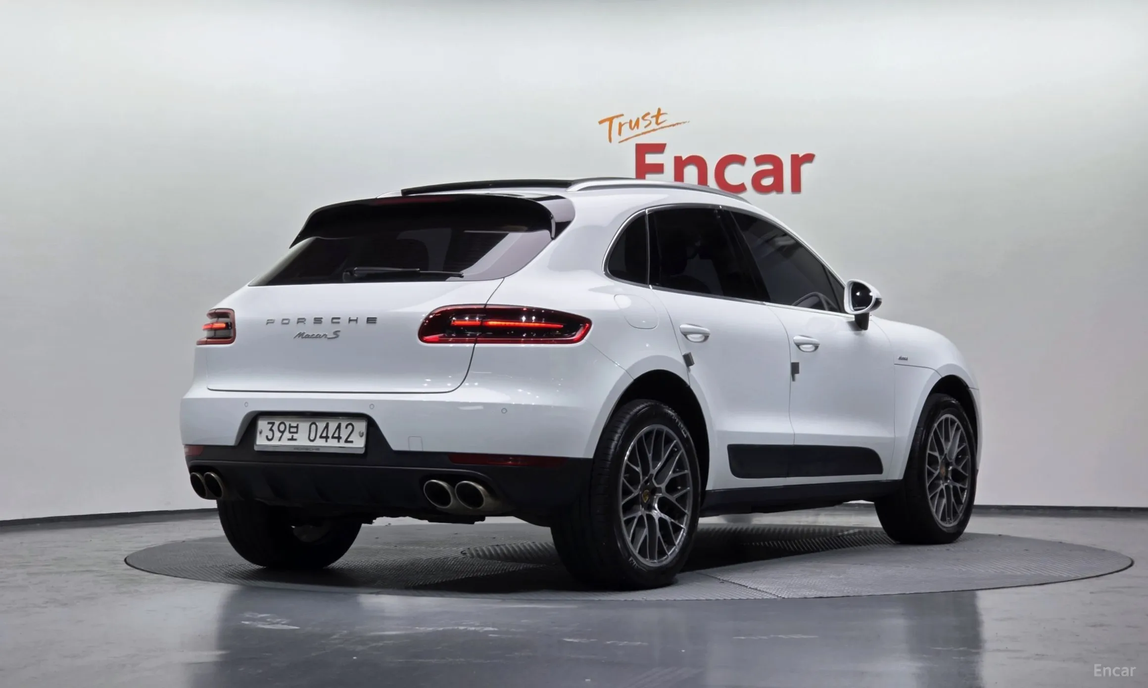 Porsche Macan превью 2