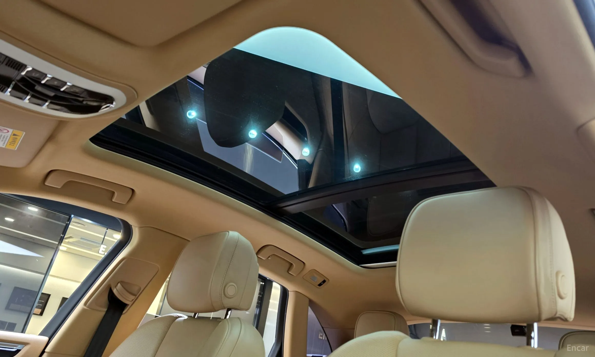 Porsche Macan превью 18