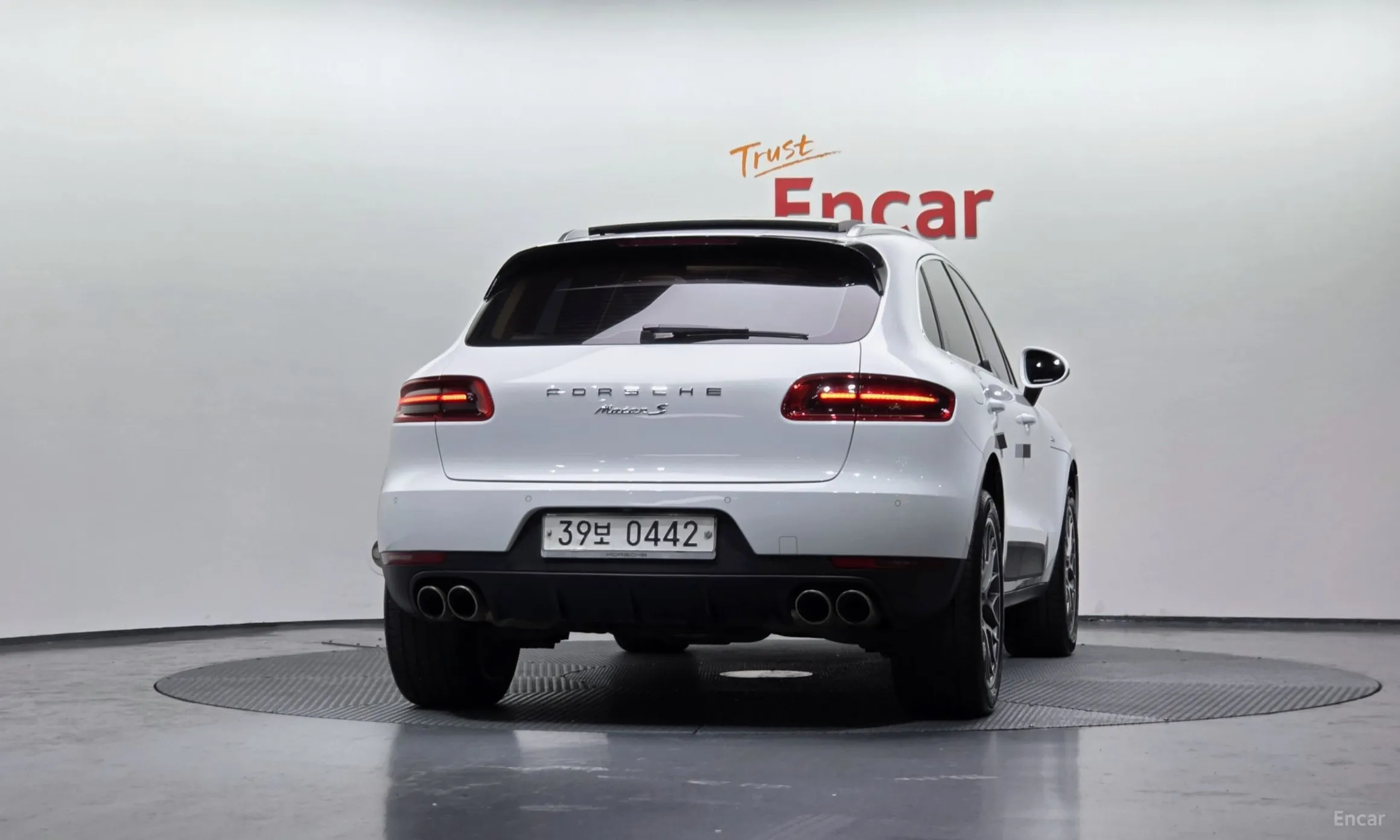 Porsche Macan превью 4
