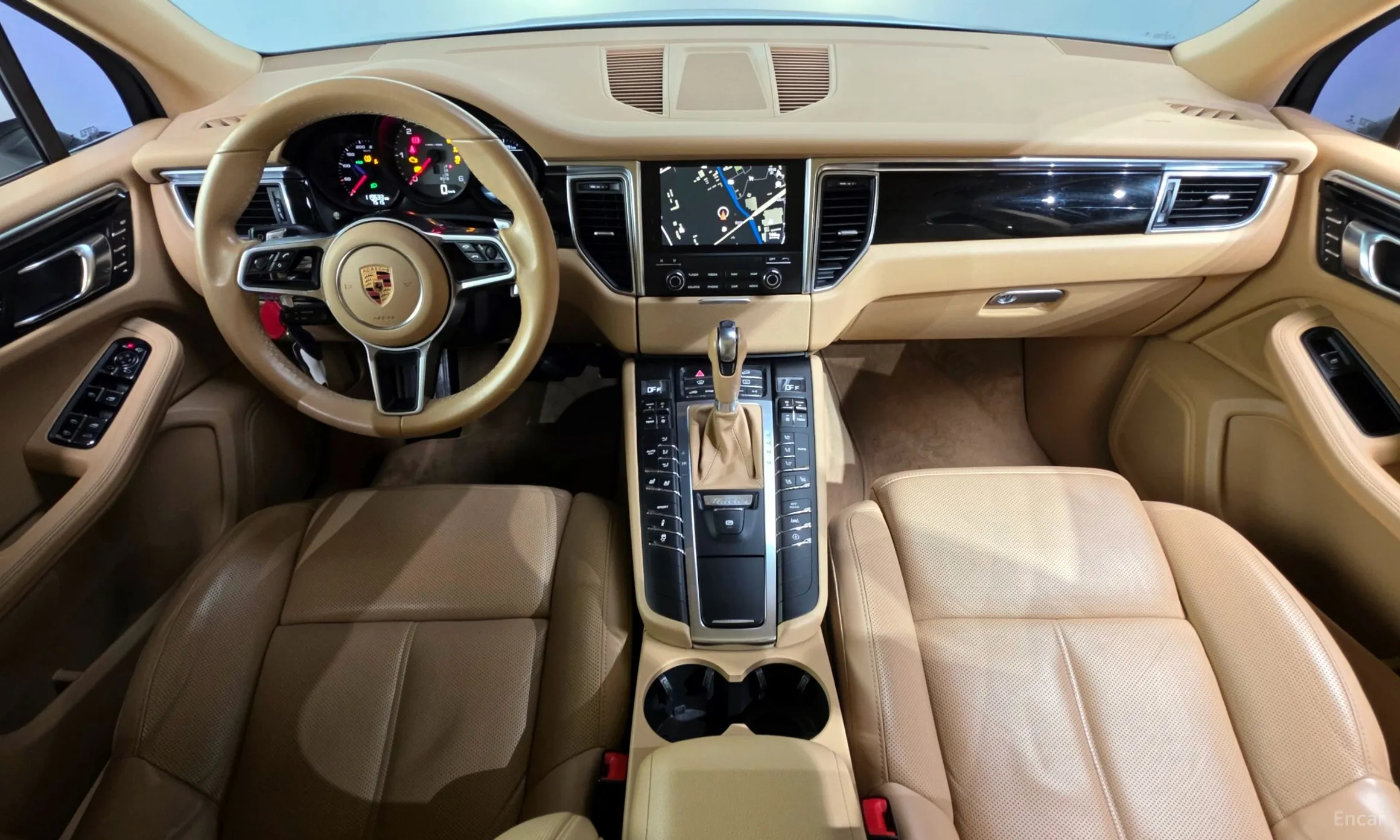Porsche Macan превью 7