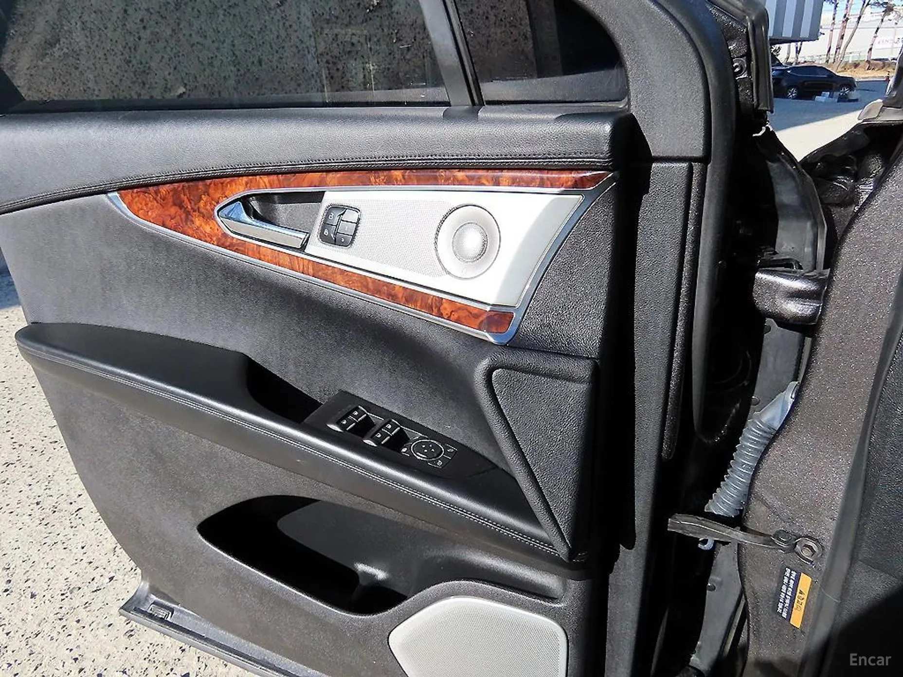 Lincoln MKX 2nd Generation превью 11