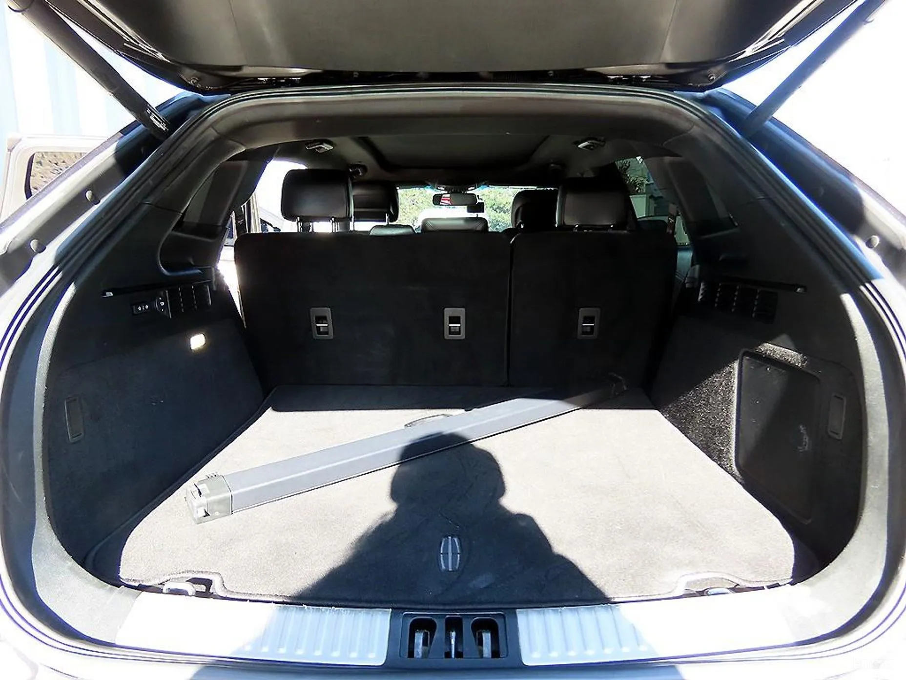Lincoln MKX 2nd Generation превью 18