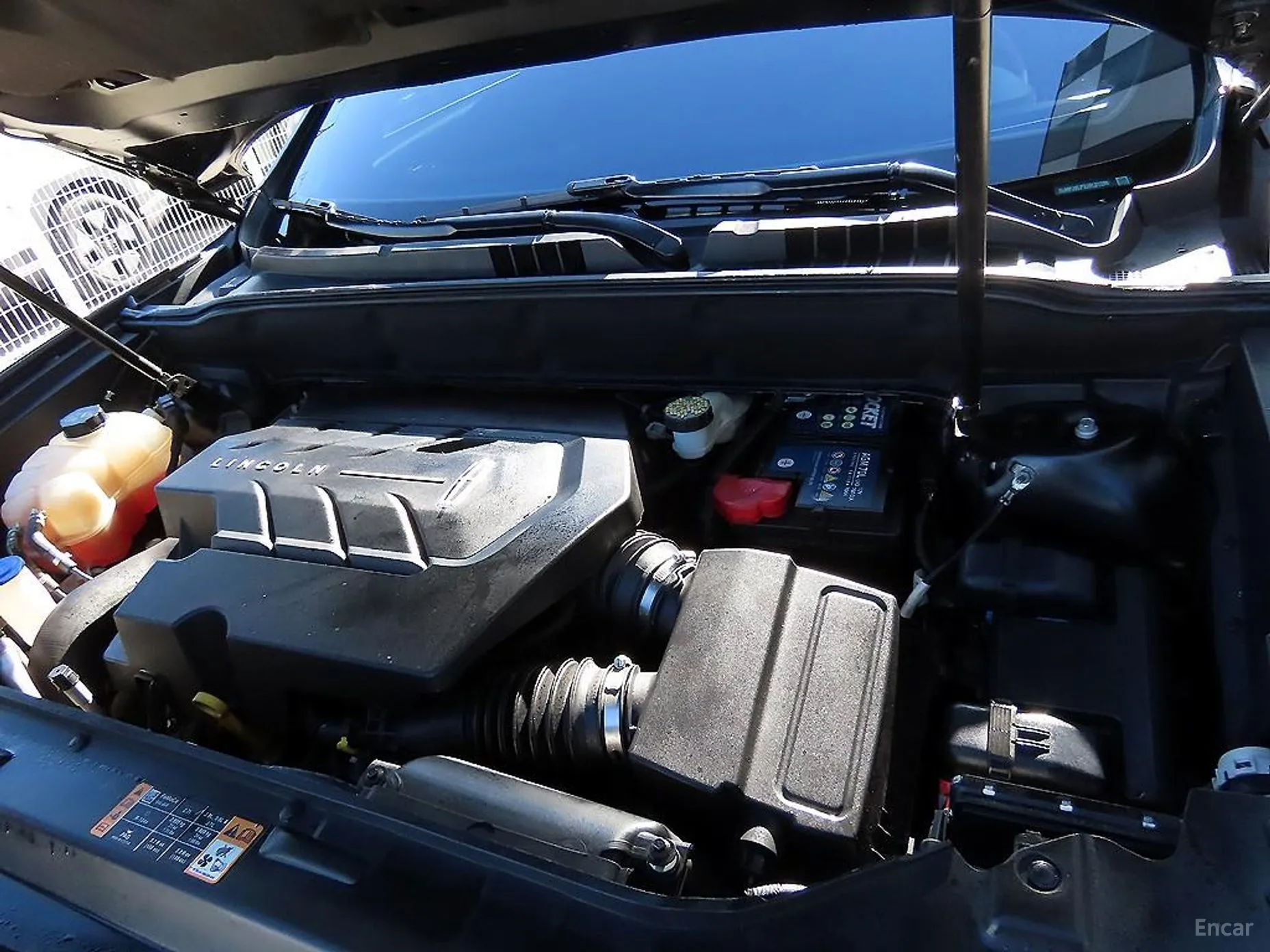 Lincoln MKX 2nd Generation превью 19