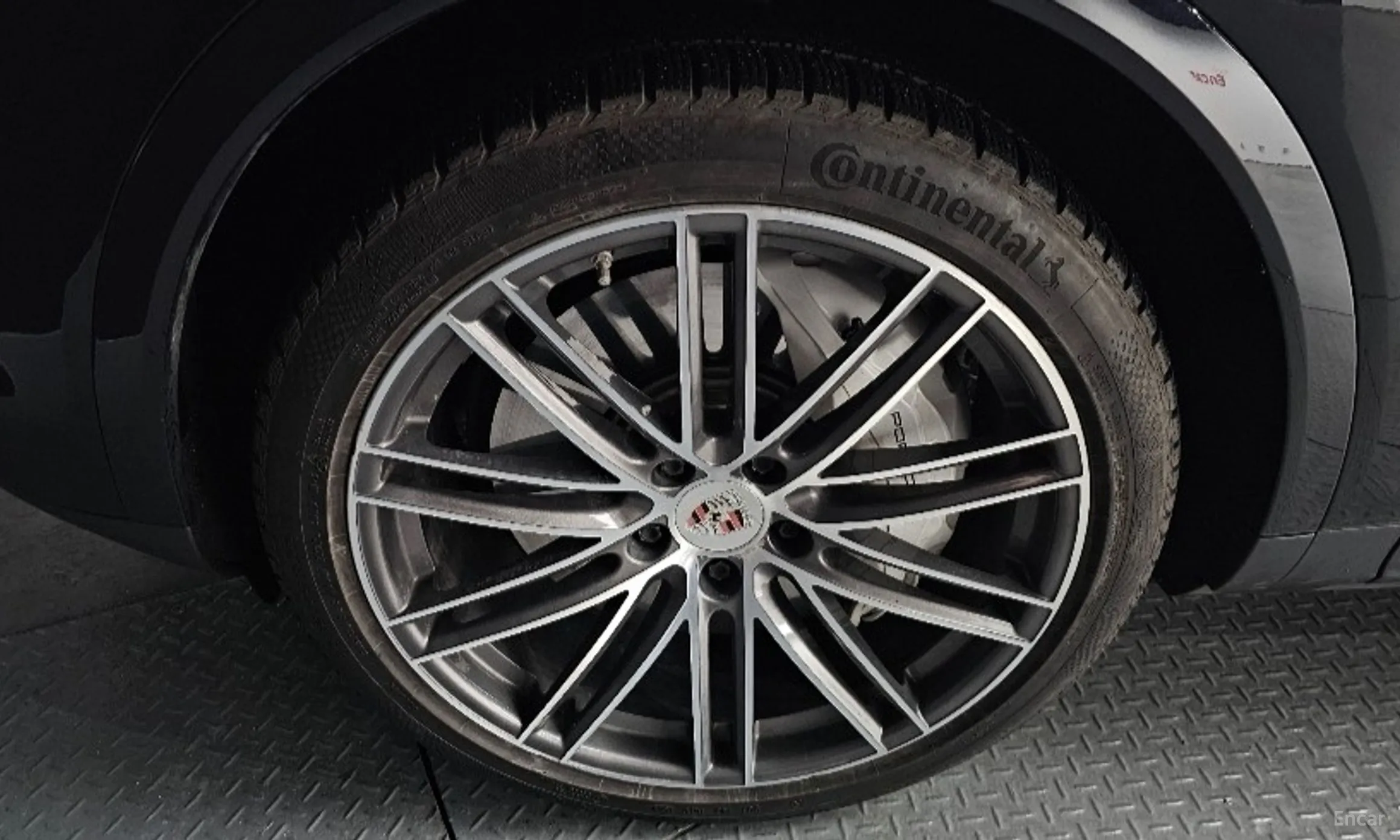 Porsche Cayenne (PO536) превью 5