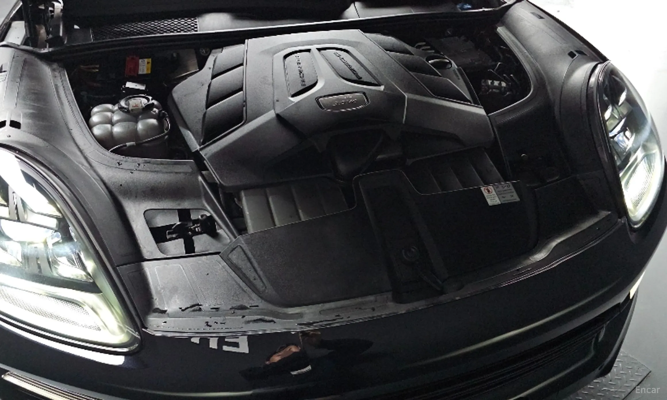 Porsche Cayenne (PO536) превью 6